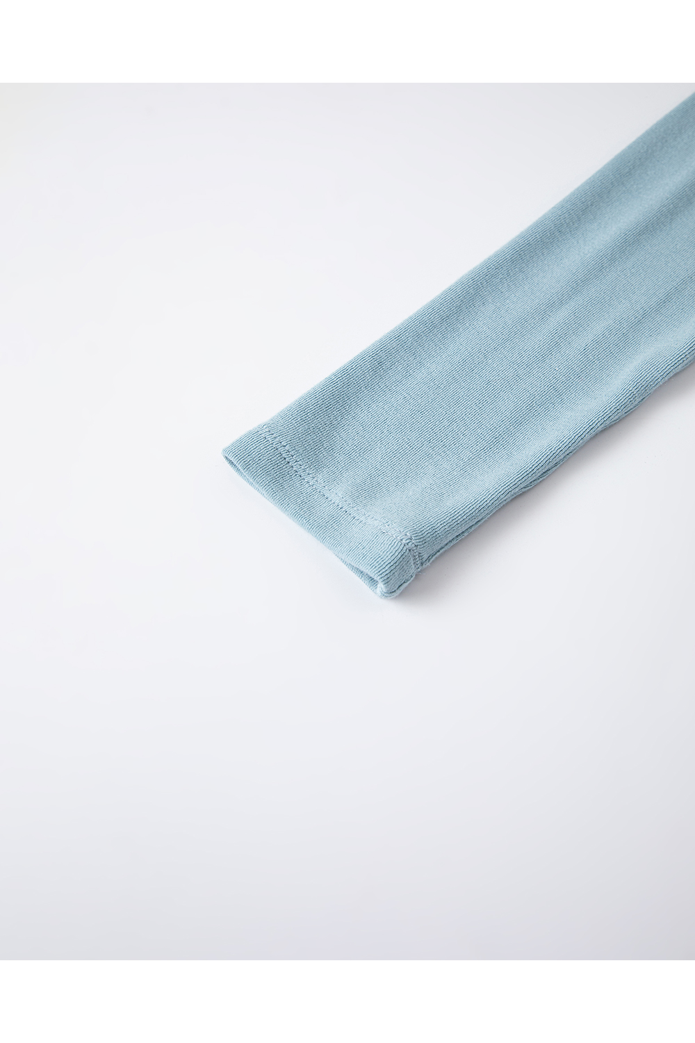 Turtleneck Fitted Knit Top-VIMLYSTORE