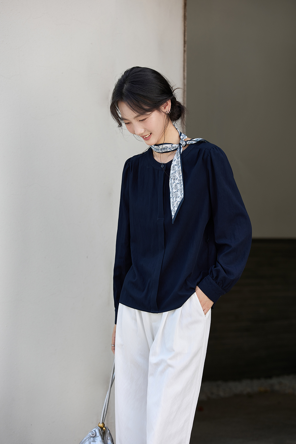 Navy Blue Korean-Style Puff Sleeve Waist-Defining Slimming Round Neck Blouse-VIMLYSTORE