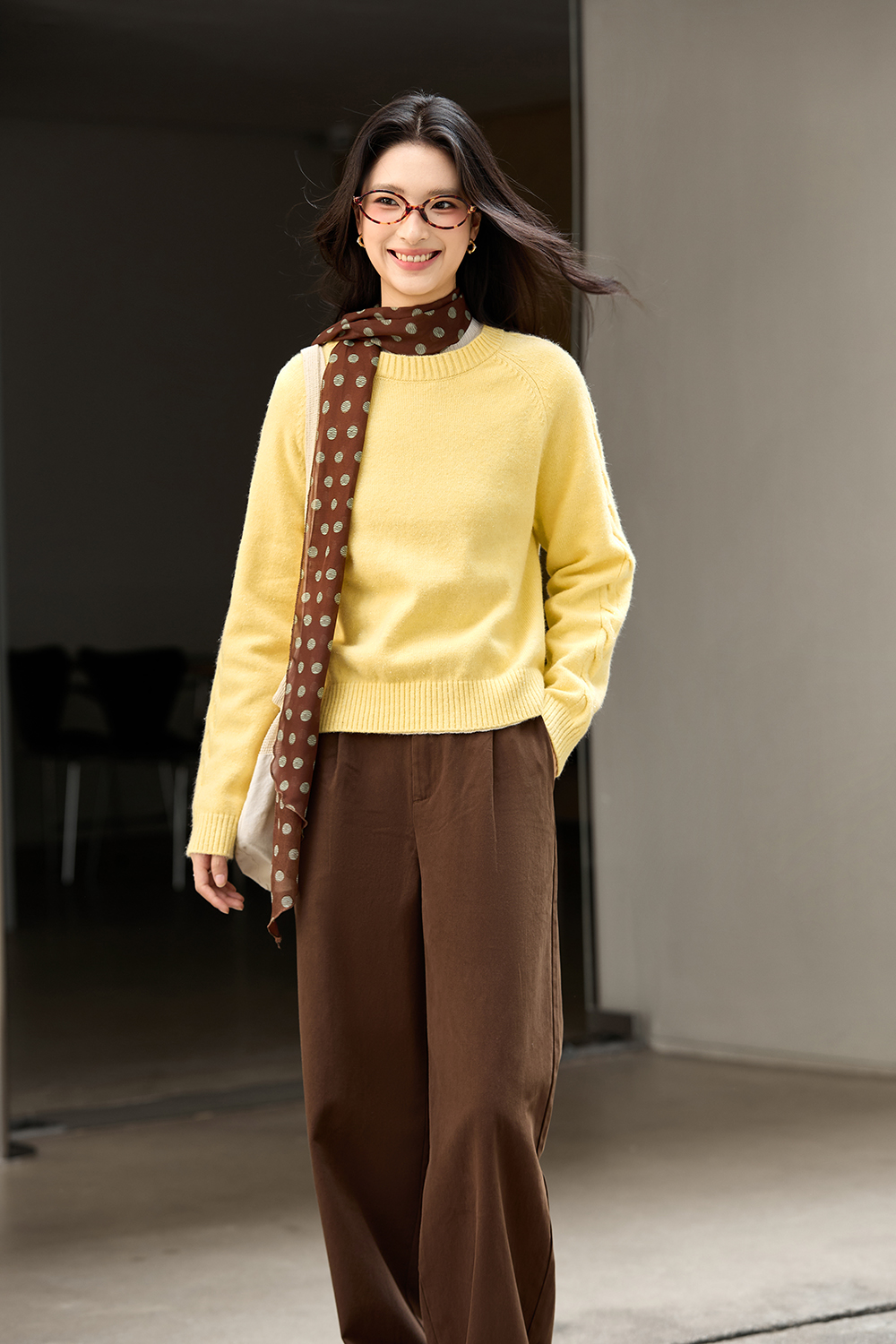 Cable Knit Crewneck Pullover Sweater-VIMLYSTORE