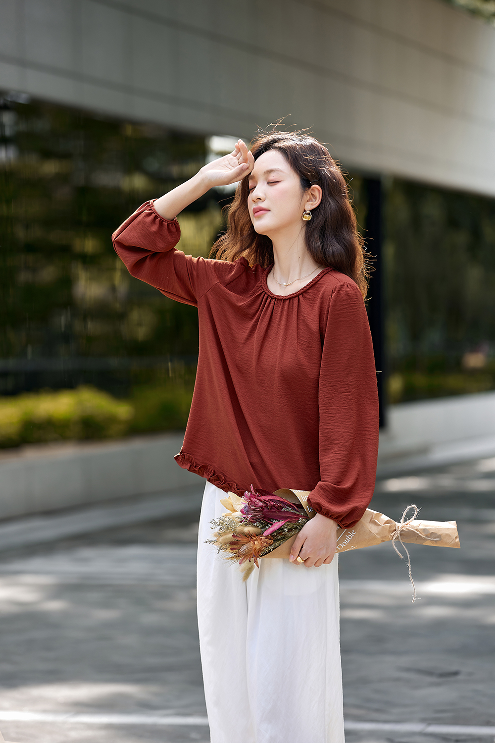 Vintage Round Neck Ruffle Collar Shirt-VIMLYSTORE