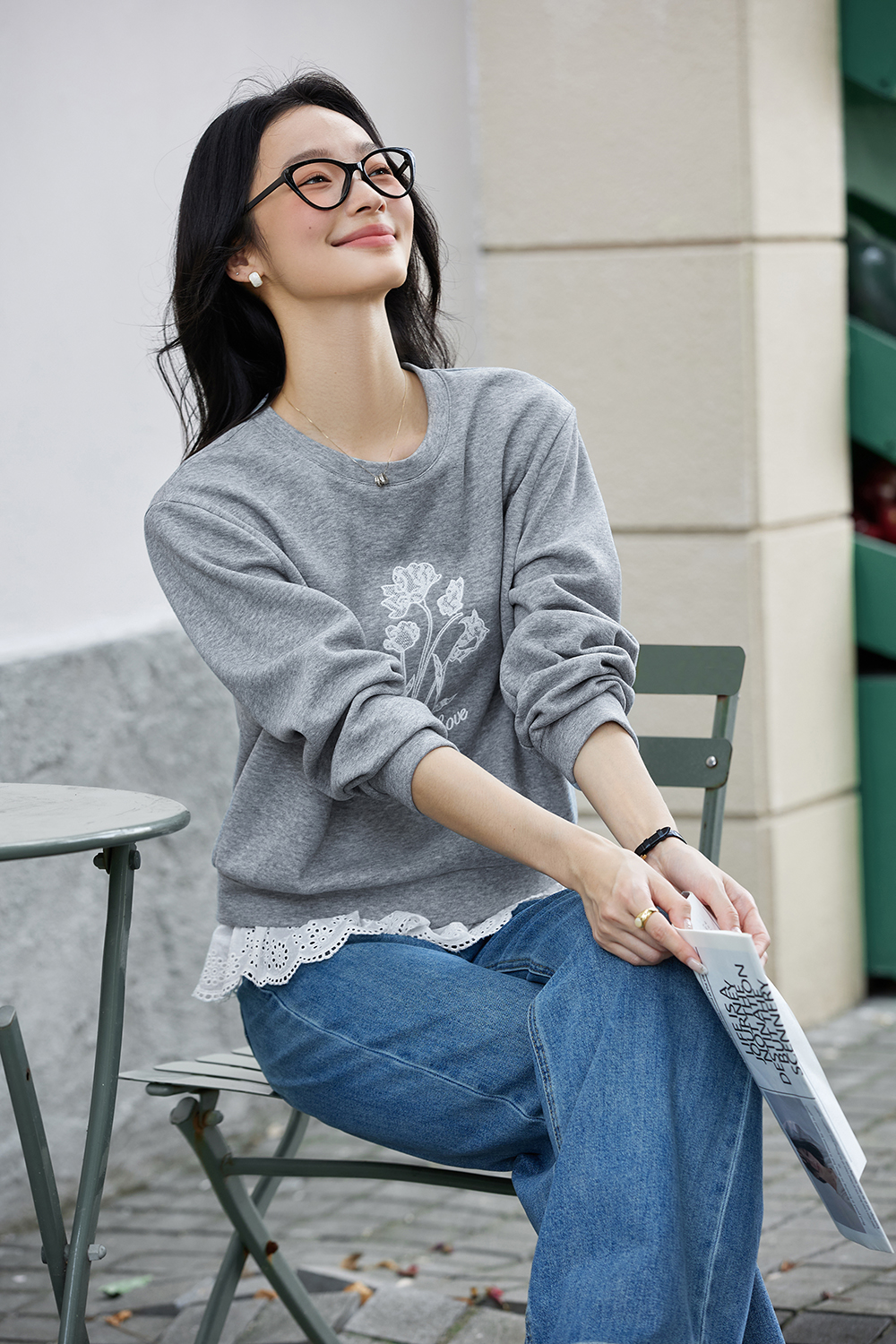 Lace Trim Fake Two-Piece Round Neck Sweatshirt-VIMLYSTORE