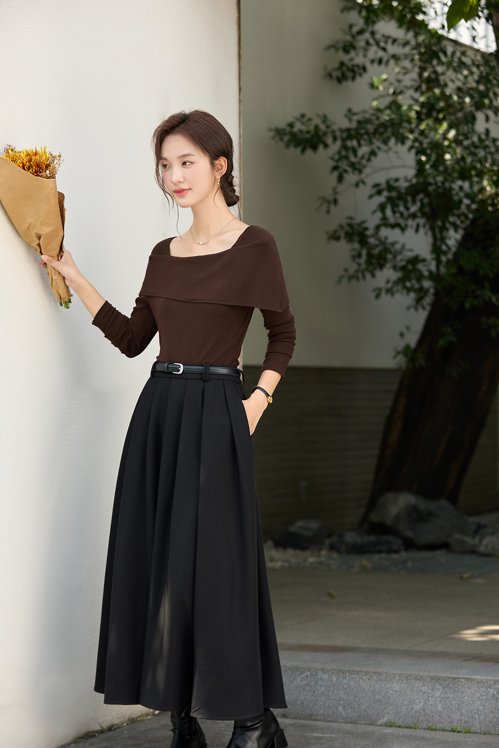 Tailored Pleated Midi Skirt
