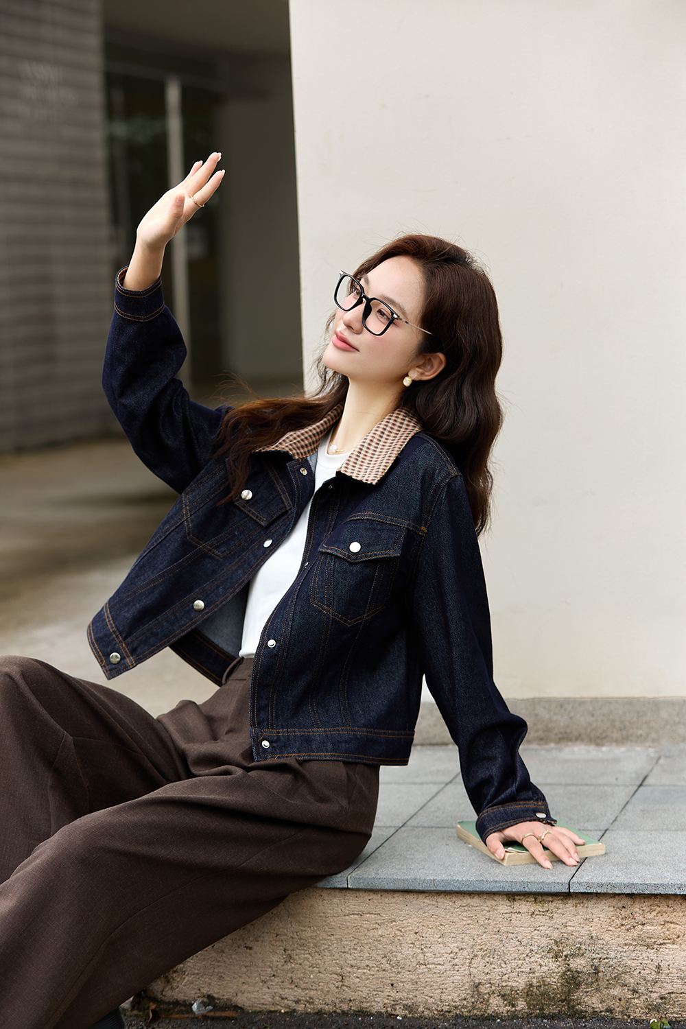 Retro Lapel Washed Denim Jacket