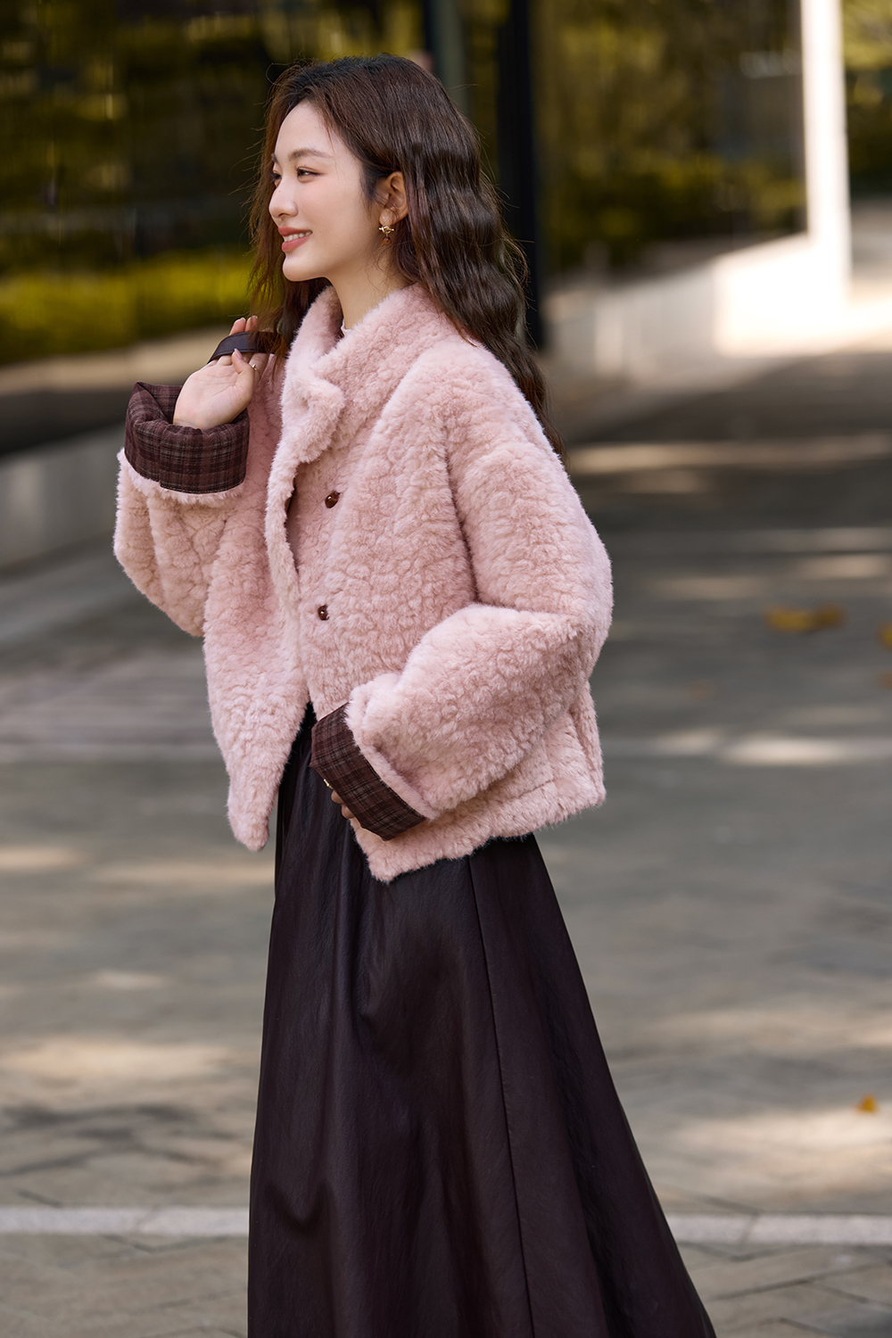 Pink fur - lined stand - collar plush coat