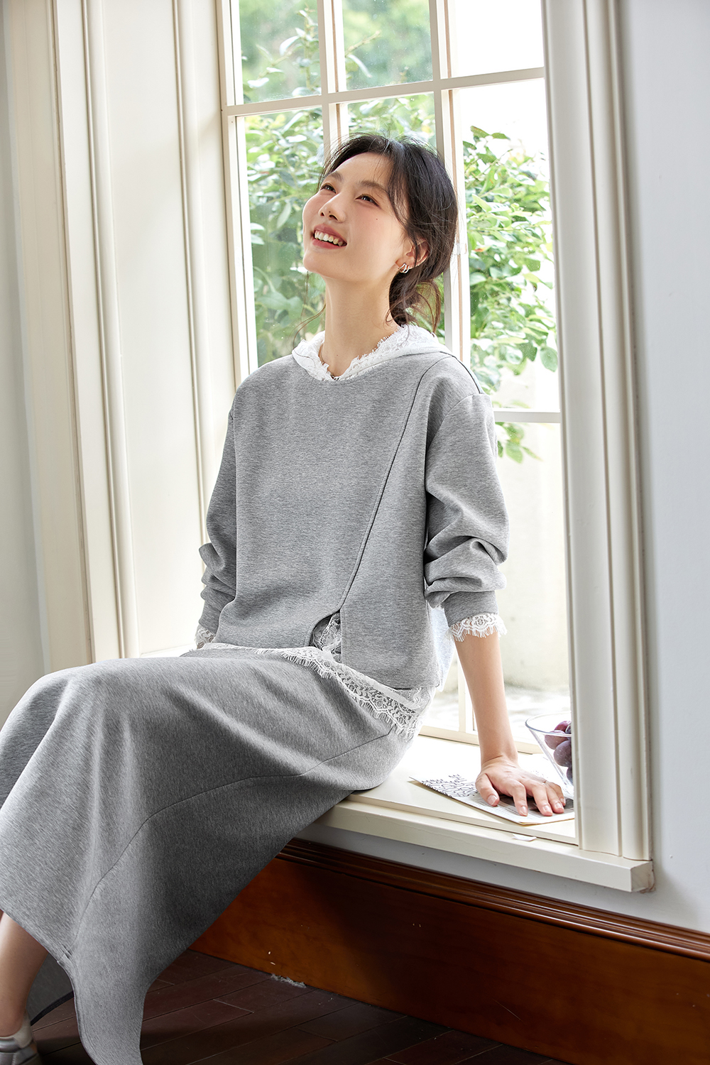 Grey casual lace hooded tops and skirts-VIMLYSTORE