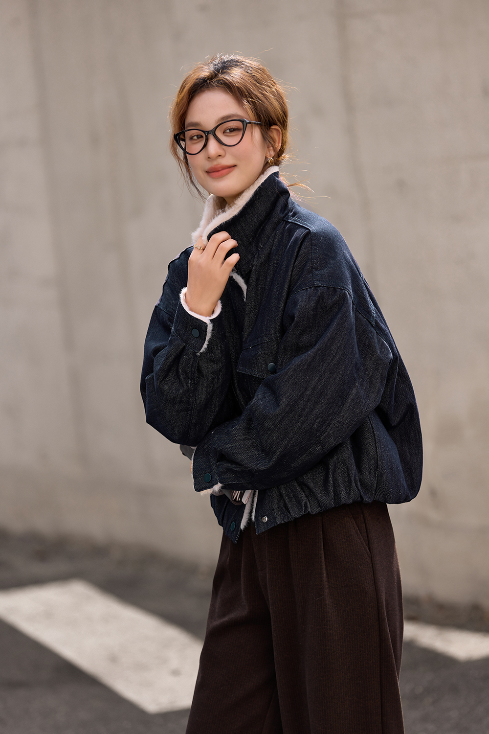 Lapel Brown Fleece-lined Denim Jacket