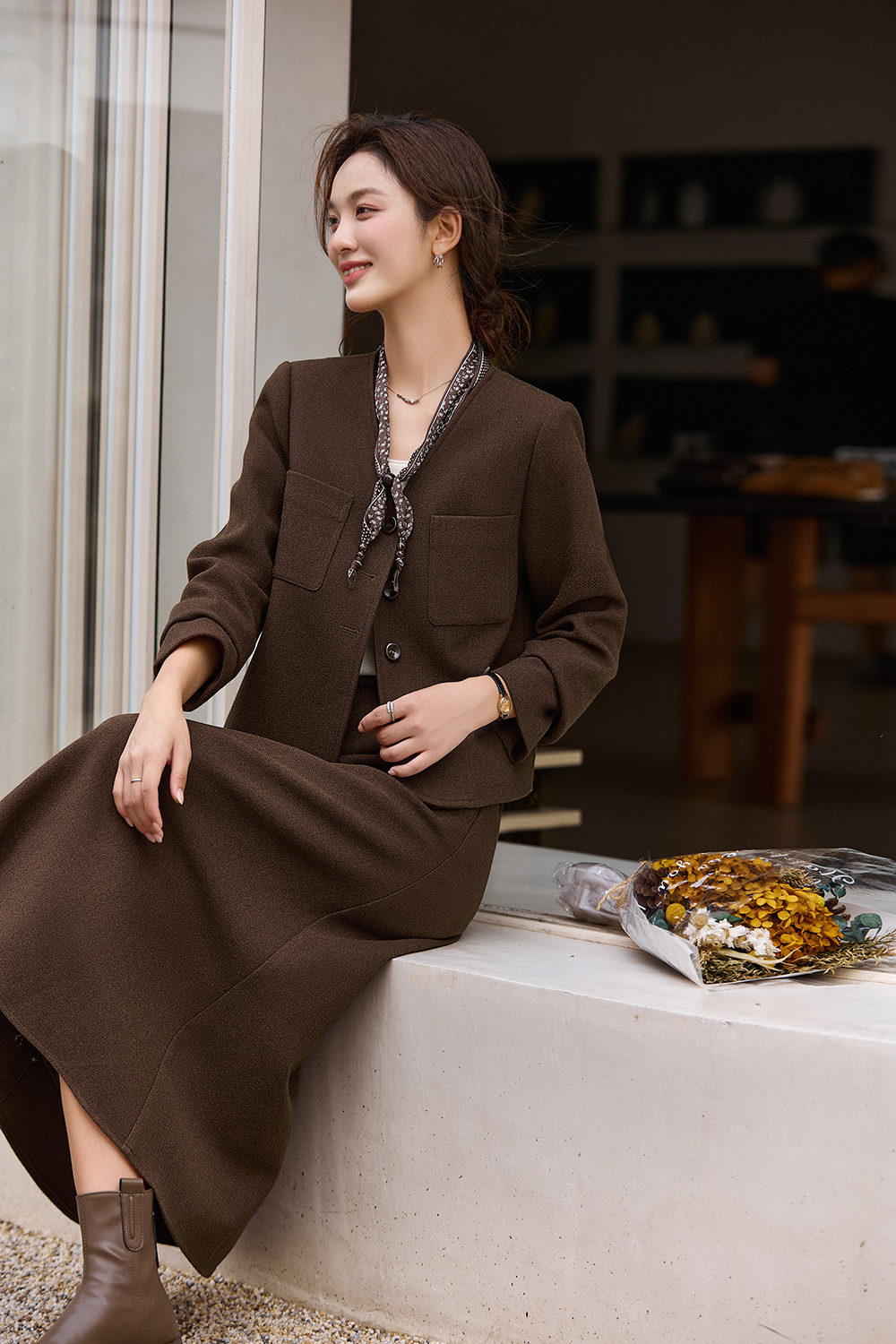 Coffee-colored wool blazer set