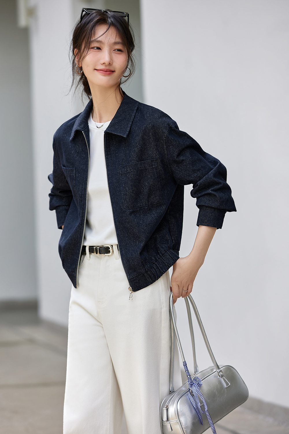 Washed Denim Jacket with Youthful Straight Cut-VIMLYSTORE