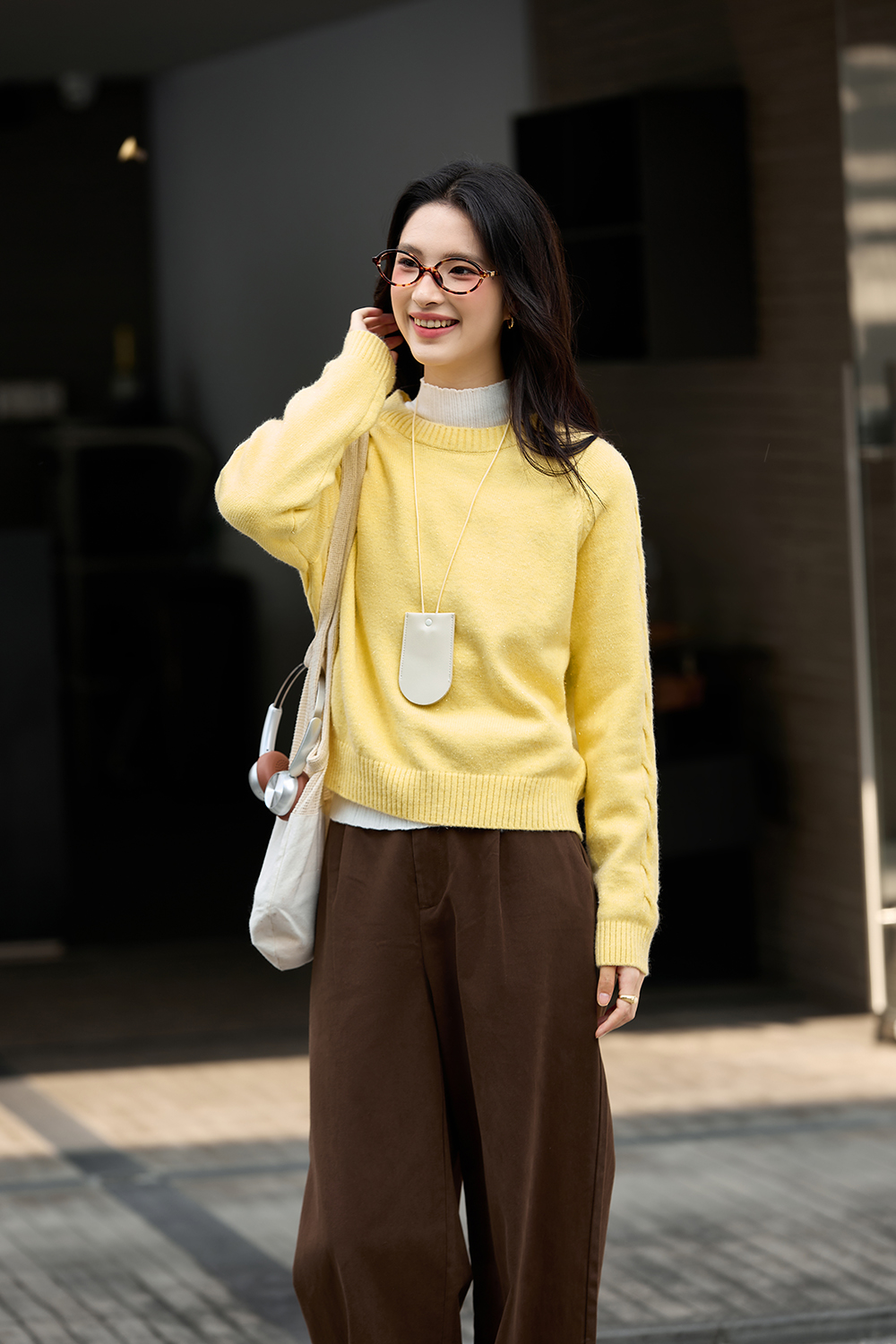 Cable Knit Crewneck Pullover Sweater-VIMLYSTORE