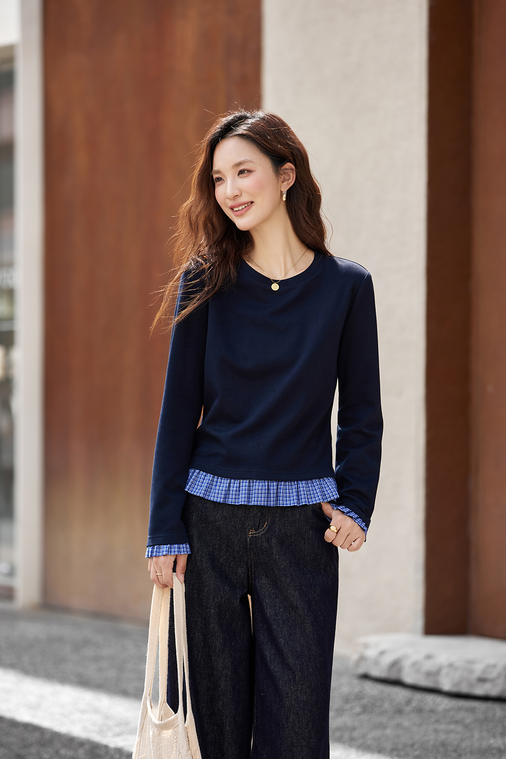 Plaid Patchwork Round Neck T-Shirt-VIMLYSTORE