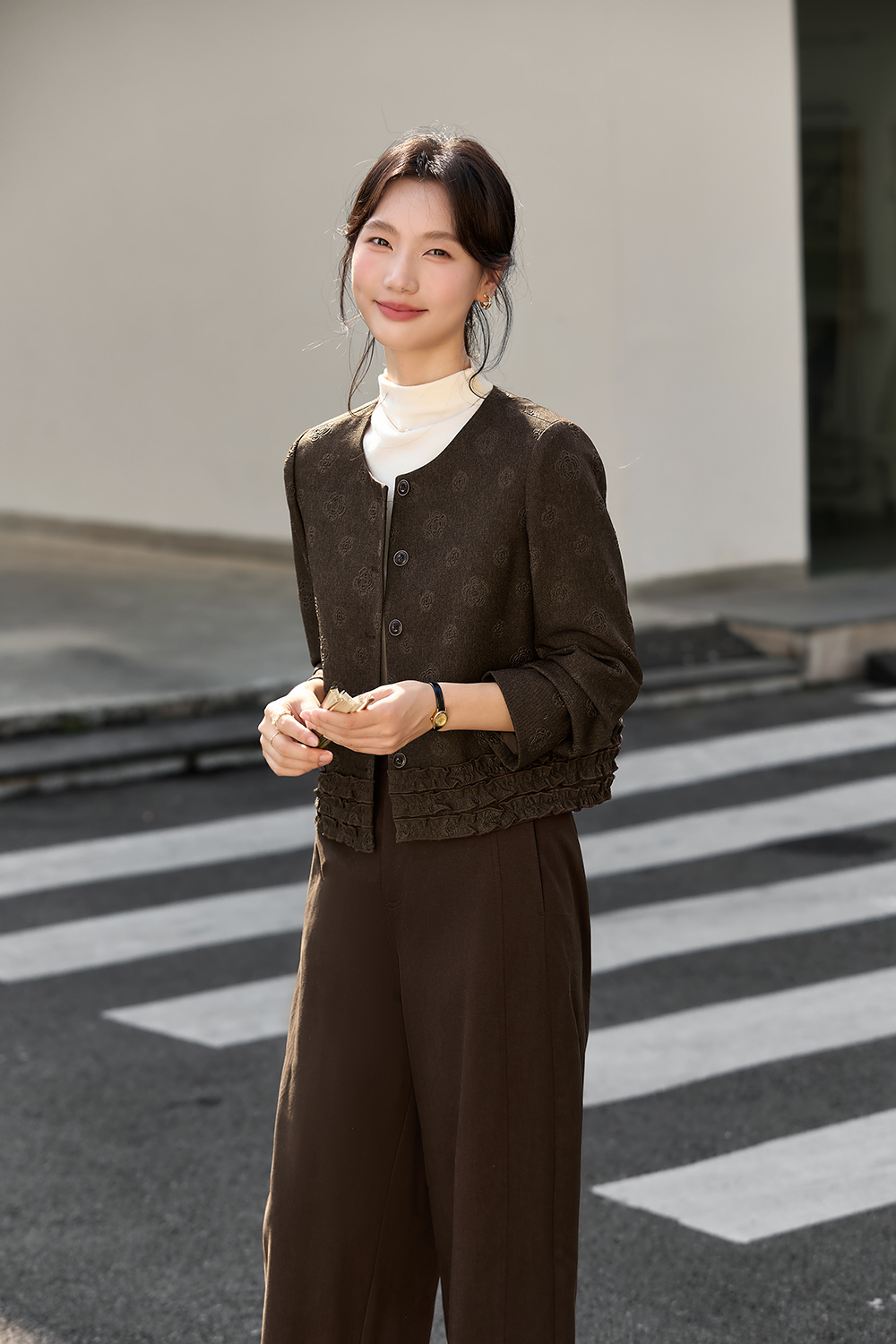 Vintage Shadow Pattern Jacquard Ruffle Collar Round Neck Short Jacket-VIMLYSTORE