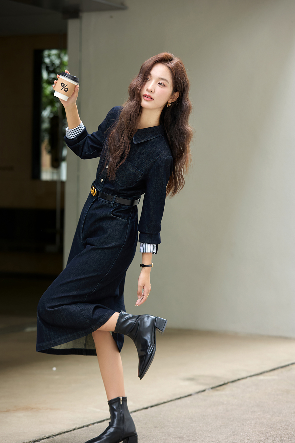 Blue Vintage Lapel Fleece-Lined Denim Dress