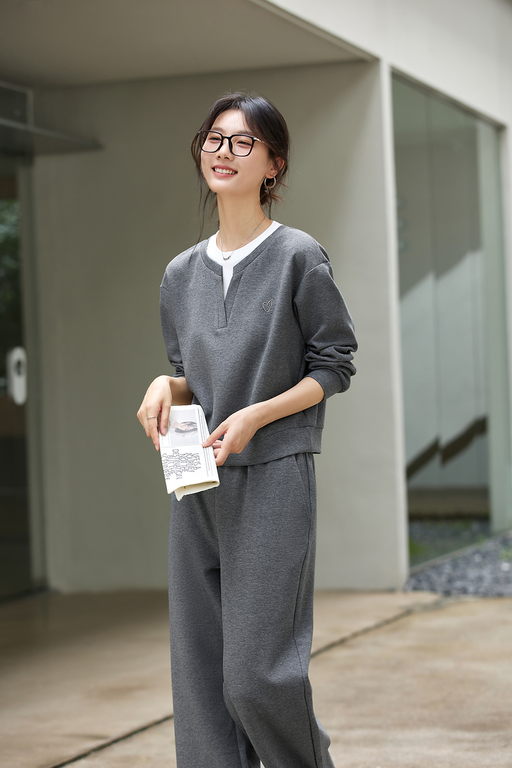 Faux Layered Top & Sporty Wide-Leg Set-VIMLYSTORE