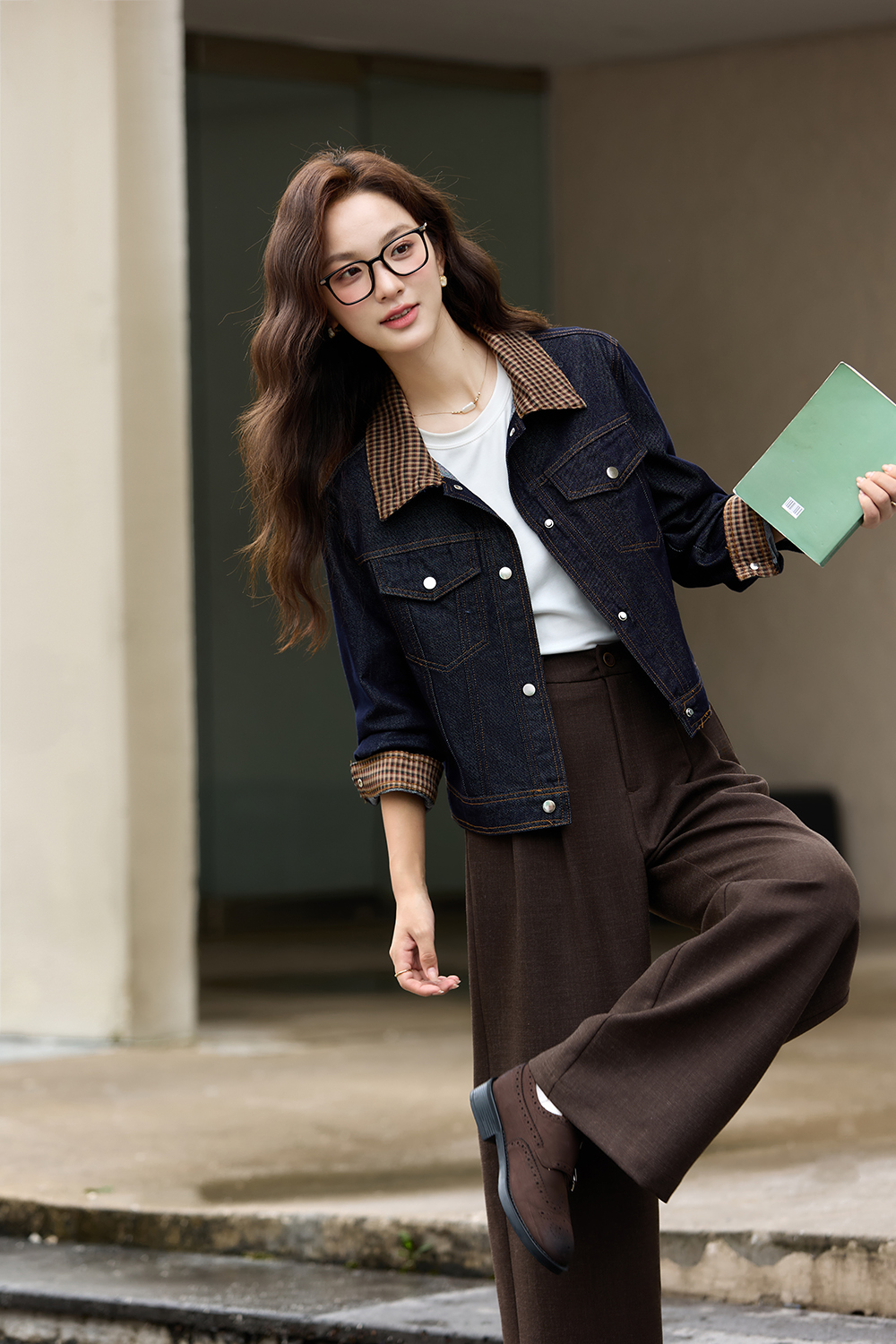 Retro Lapel Washed Denim Jacket