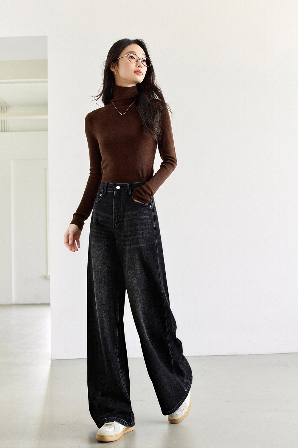 Gray Washed Wide-Leg Jeans