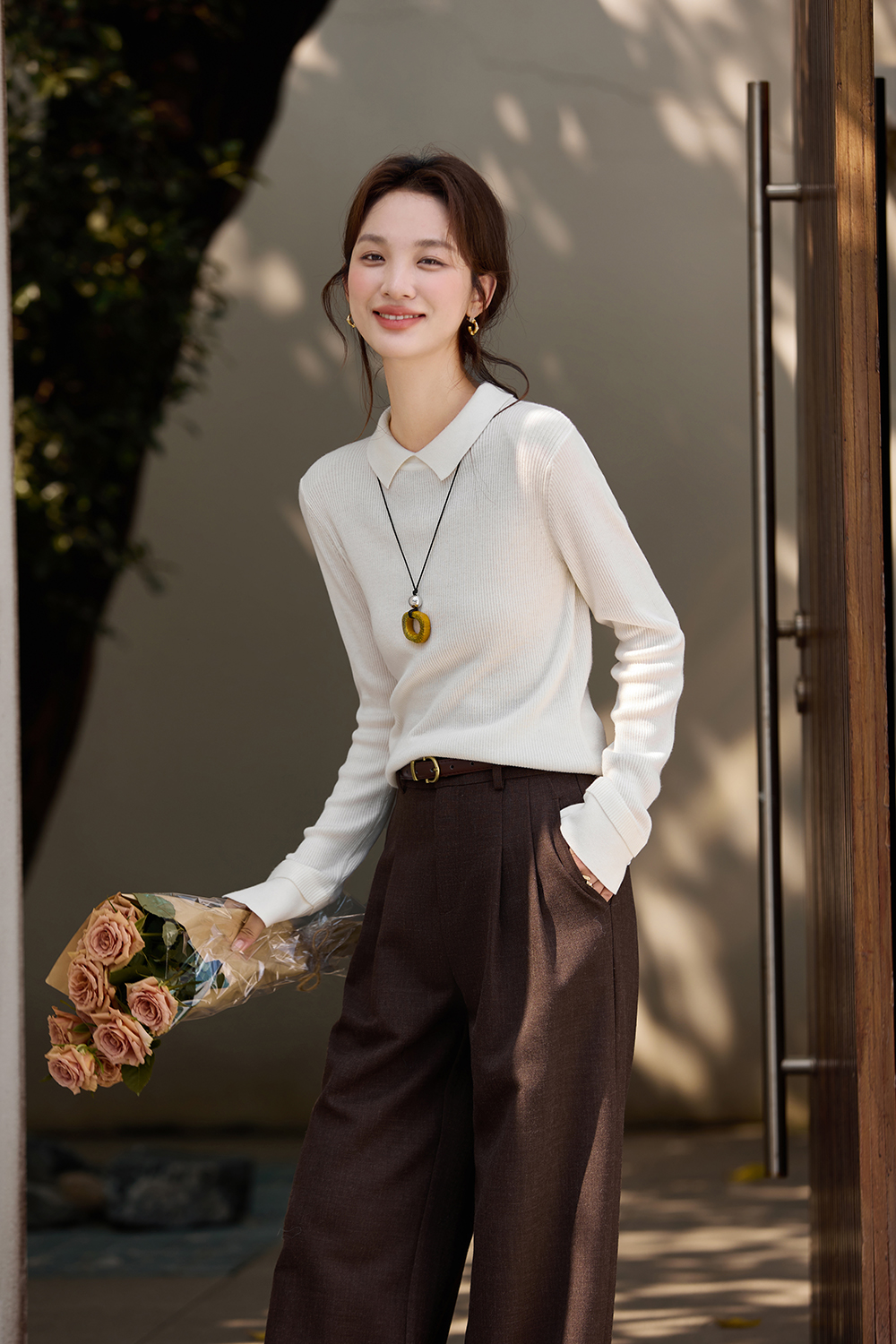 Turn - down collar long - sleeve knitted sweater