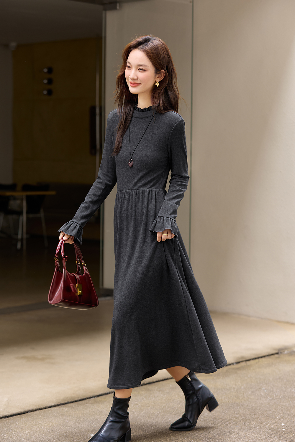 Half-high Neck Knit Dress