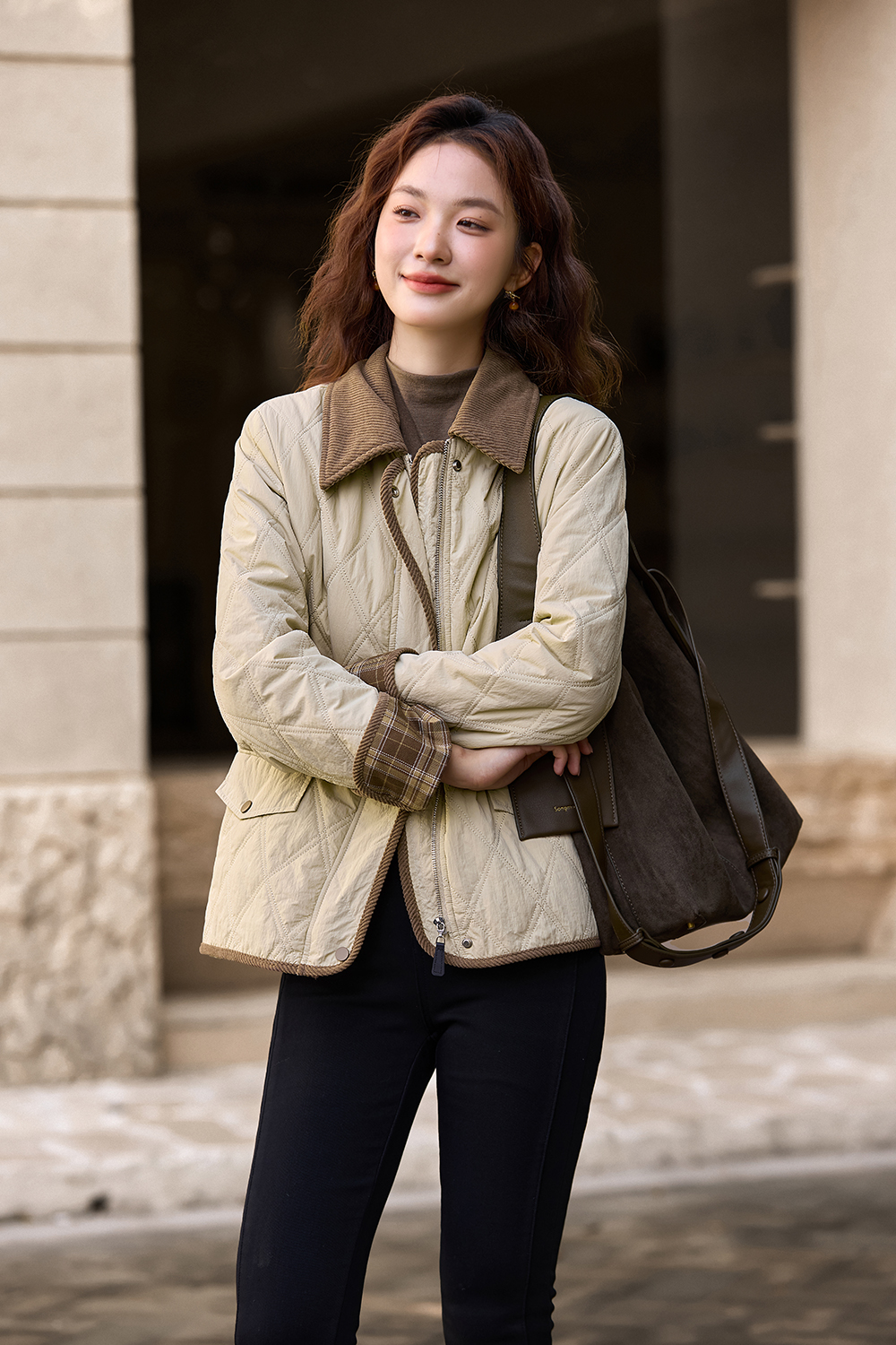 Khaki barn-style lapel cotton-padded jacket