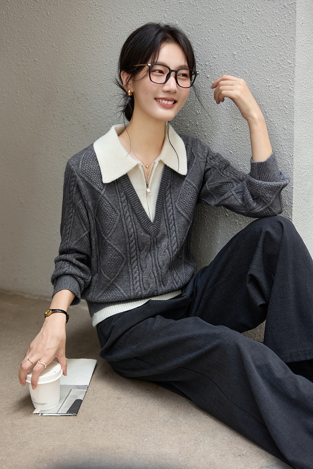 Gray Fake Two-Piece Lapel Plaid Sweater