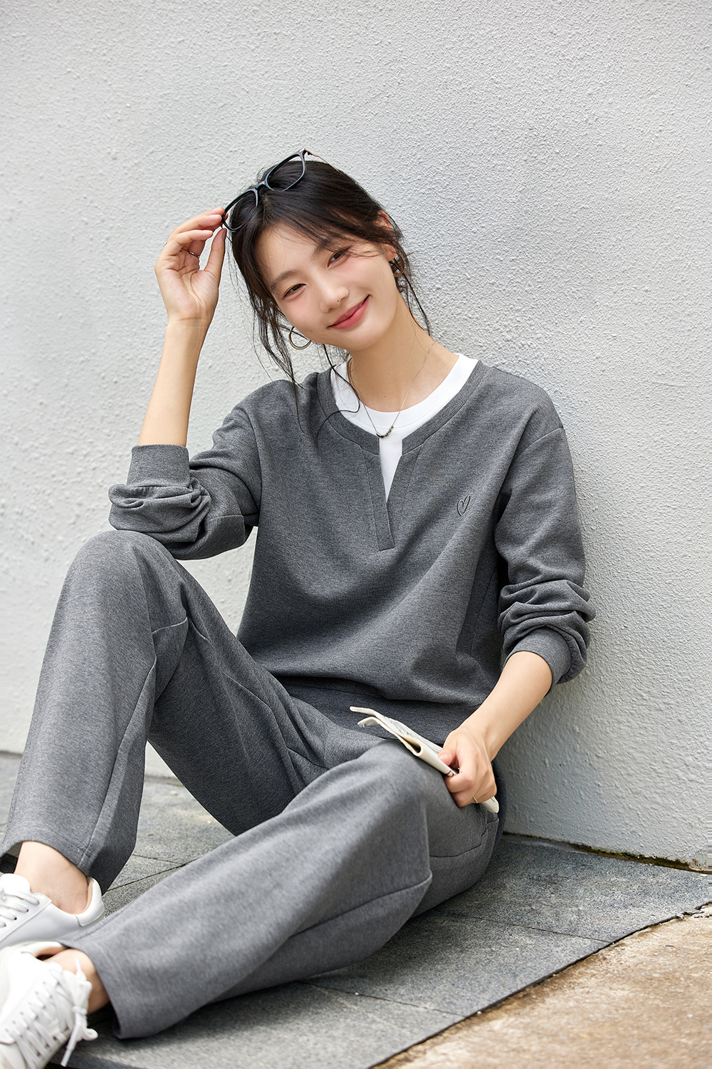 Faux Layered Top & Sporty Wide-Leg Set-VIMLYSTORE