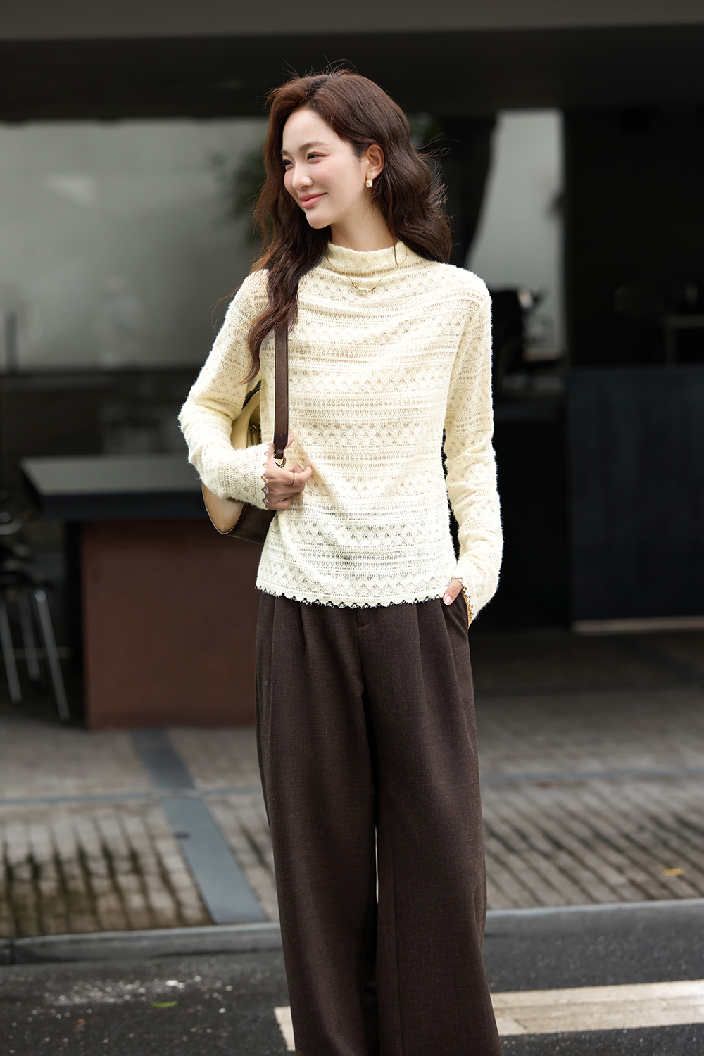 Apricot Turtleneck Lace Knitted T-Shirt