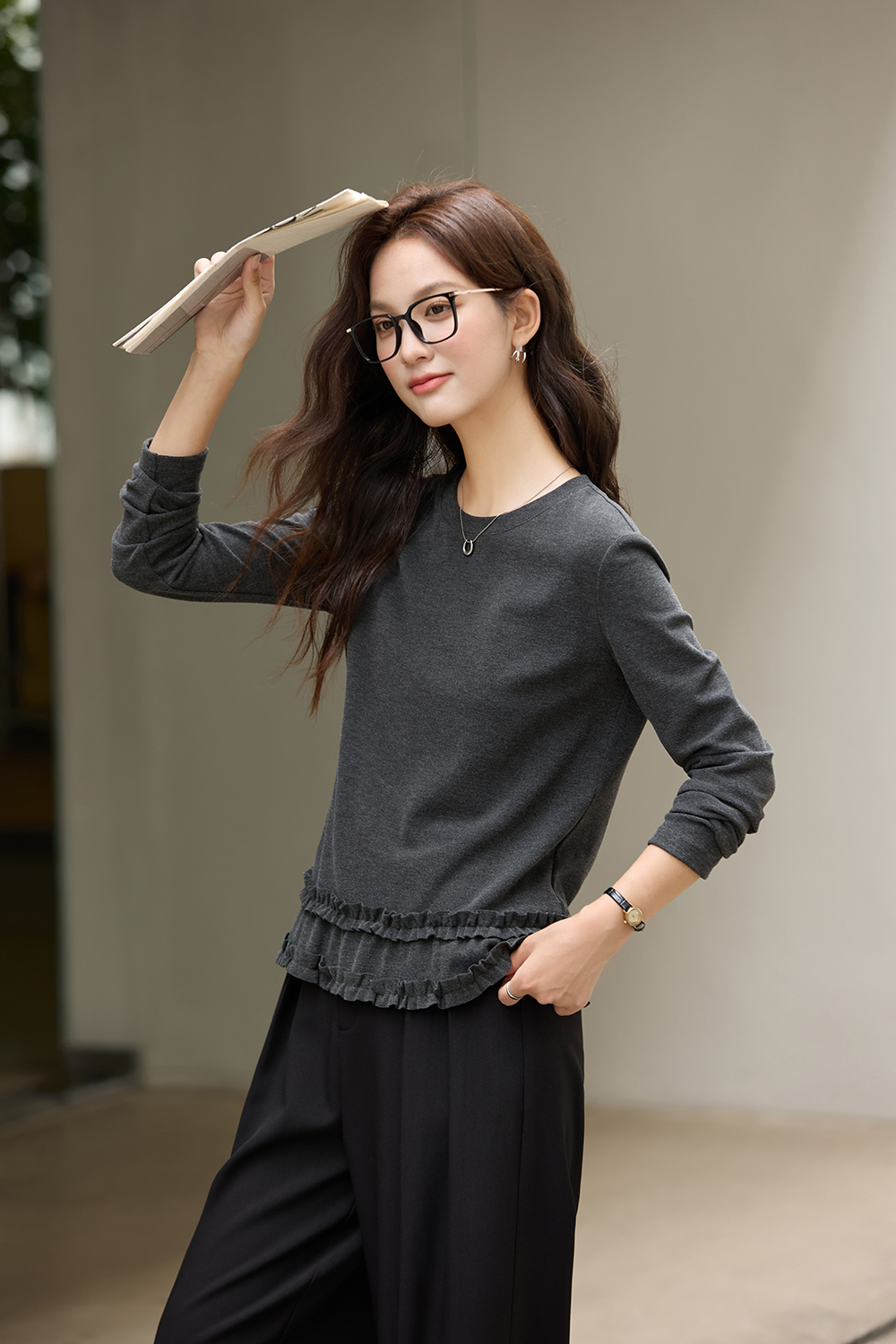 Grey Double-Layer Ruffled Trim Brushed T-Shirt