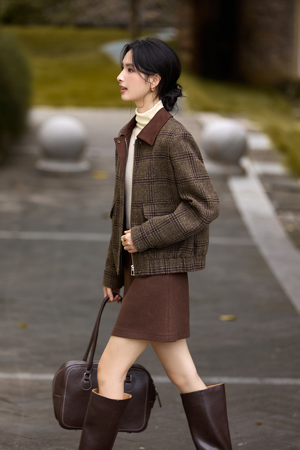 Brown Plaid Collared Short Coat