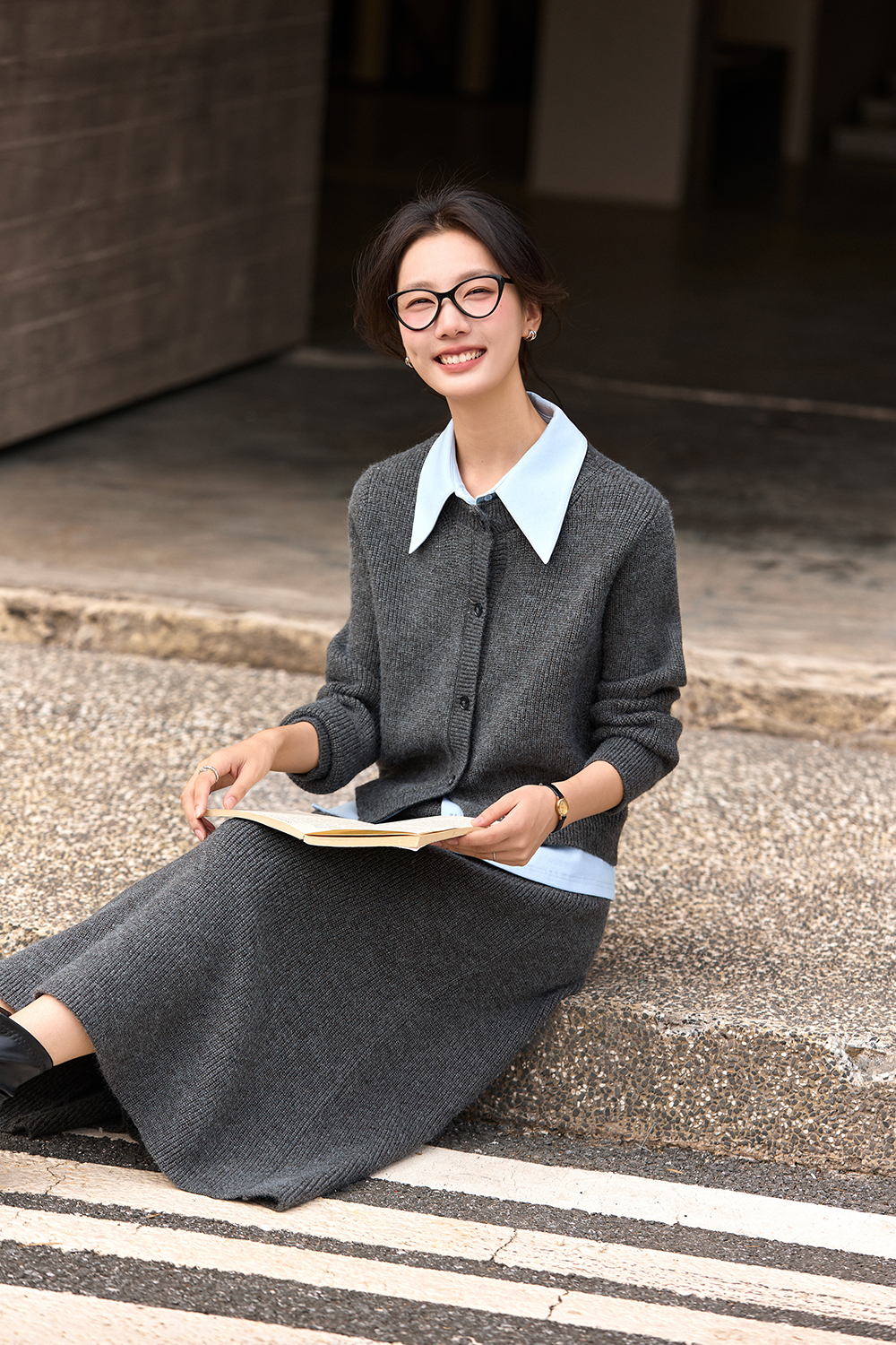 Flecked Gray Knit Cardigan Set