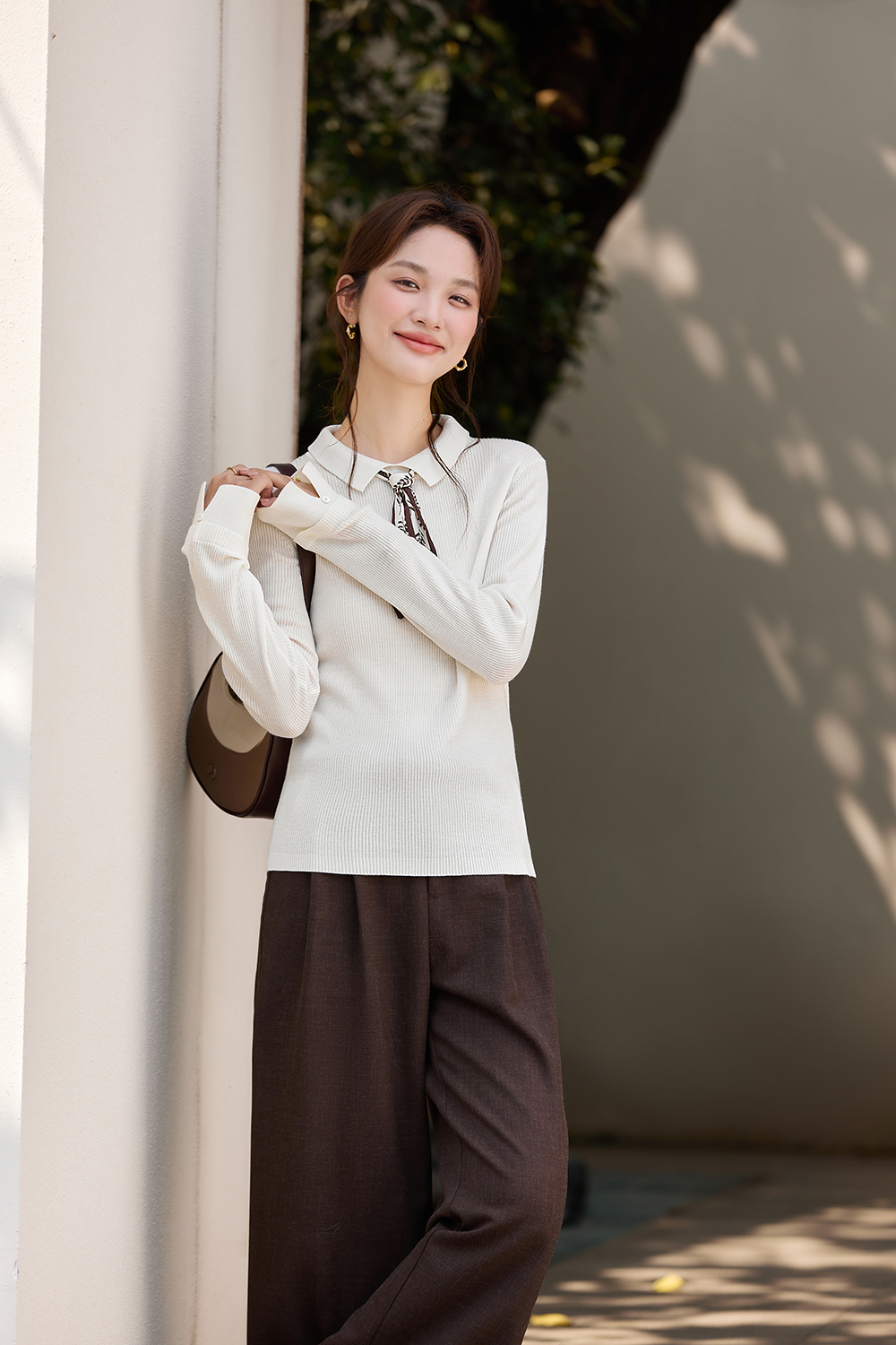 Turn - down collar long - sleeve knitted sweater