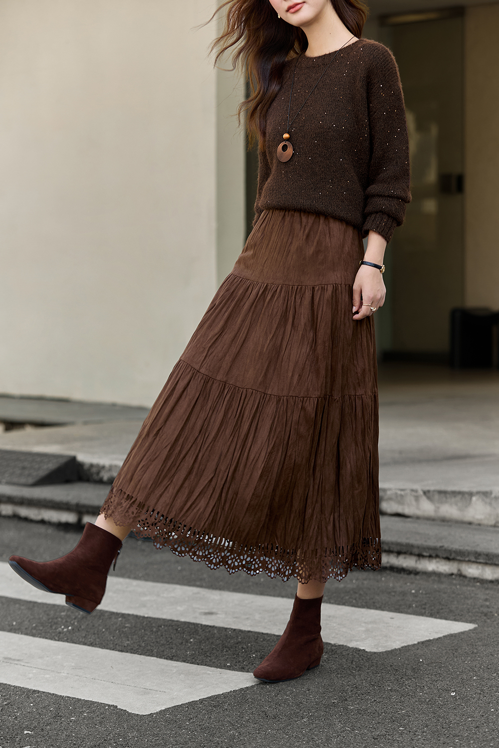 Frosted Velvet Lace Trim Midi Skirt