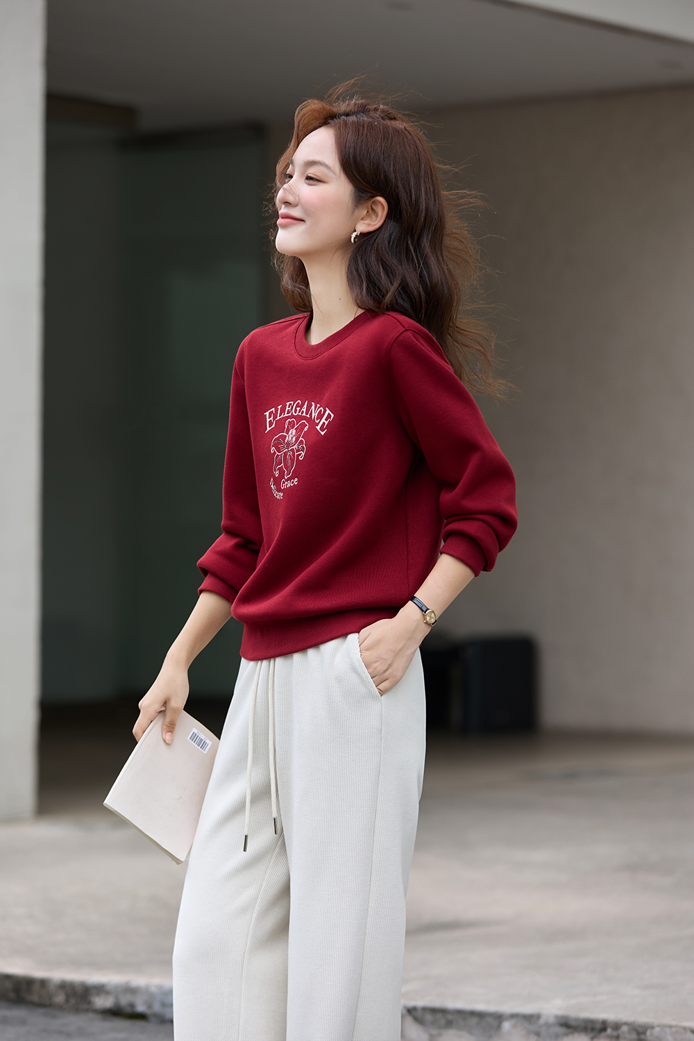 Raffia Red Printed Fleece-lined Sweatshirt