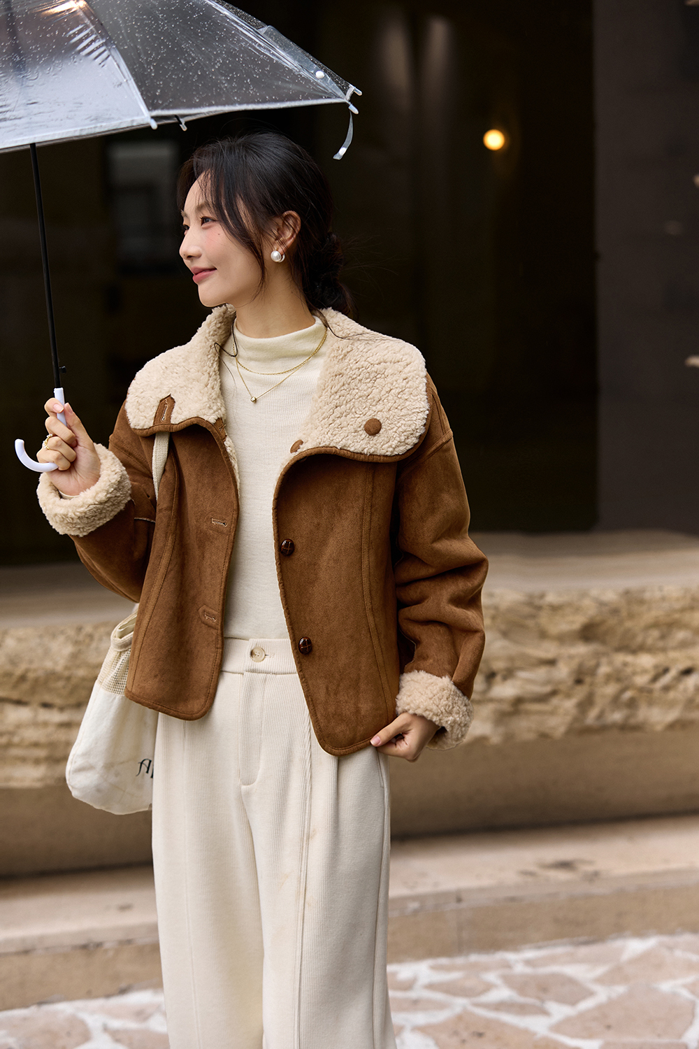 Coffee-colored shearling lapel coat
