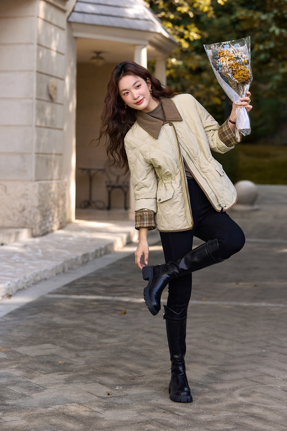 Khaki barn-style lapel cotton-padded jacket