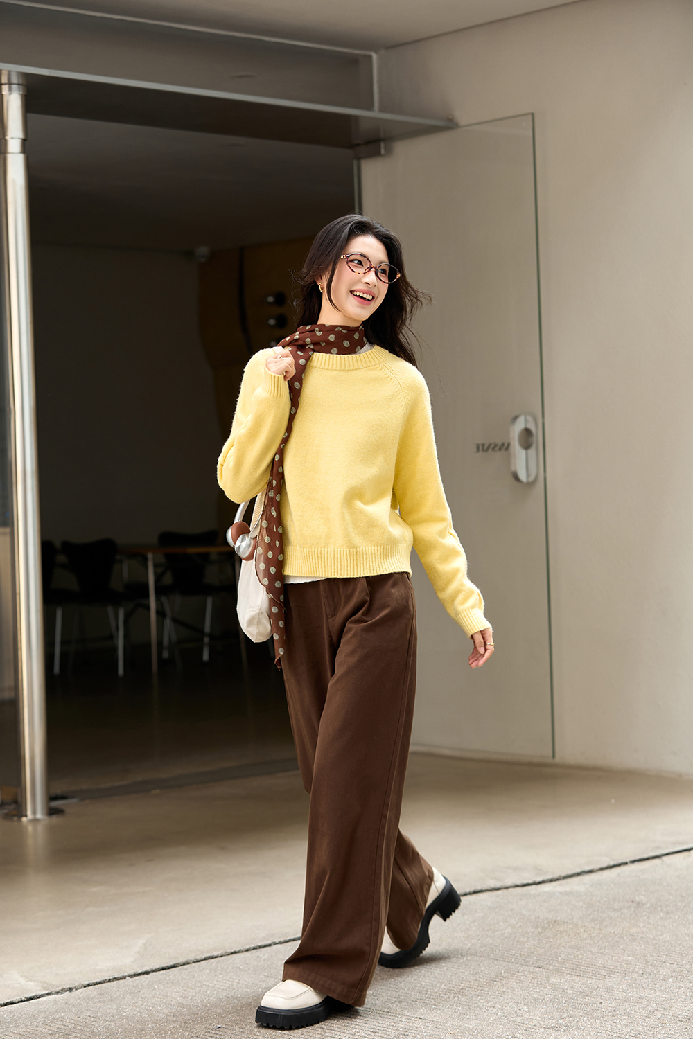 Cable Knit Crewneck Pullover Sweater-VIMLYSTORE