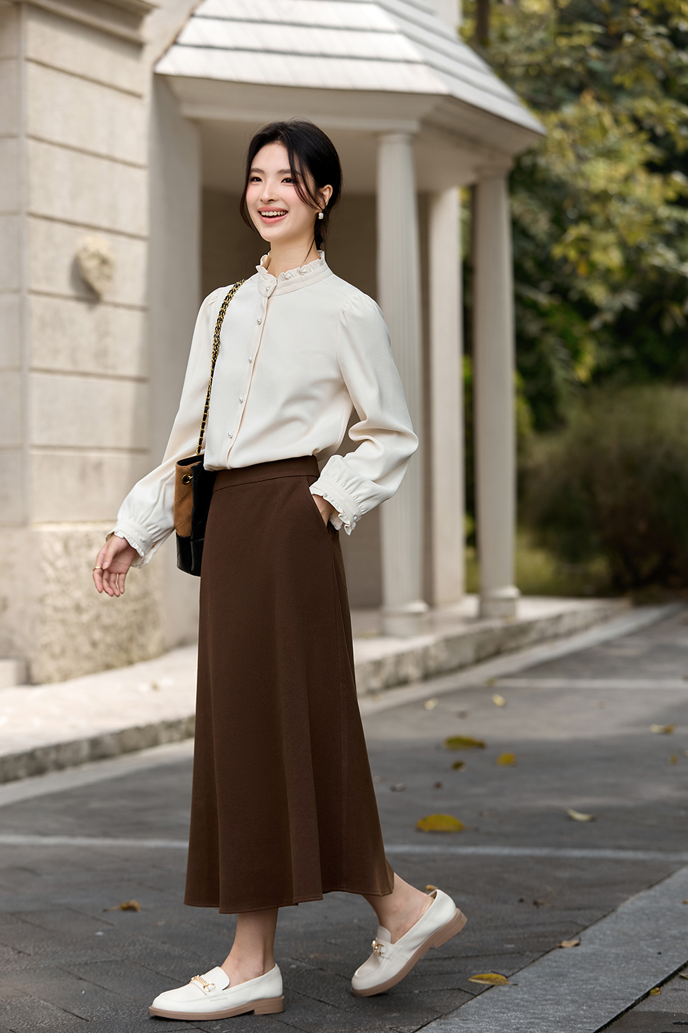 Romantic Blouse with High Neck & Flounce-VIMLYSTORE