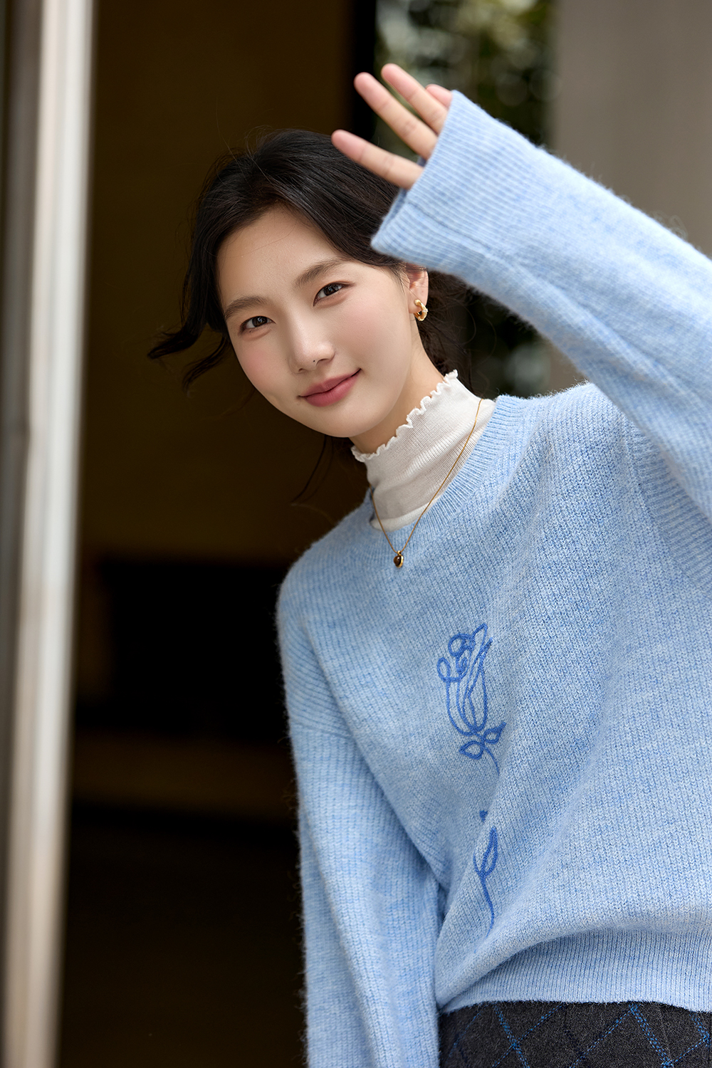 Blue Rose Embroidered Oversized Knit-VIMLYSTORE