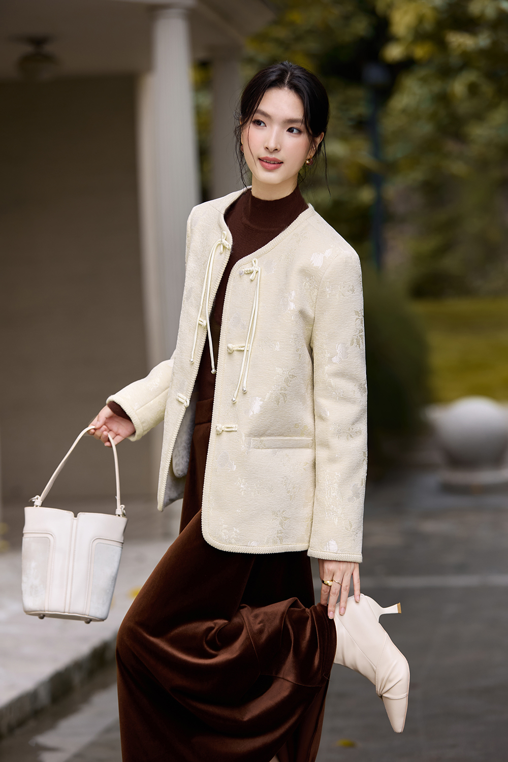 Chinese-Style Jacquard Short Jacket