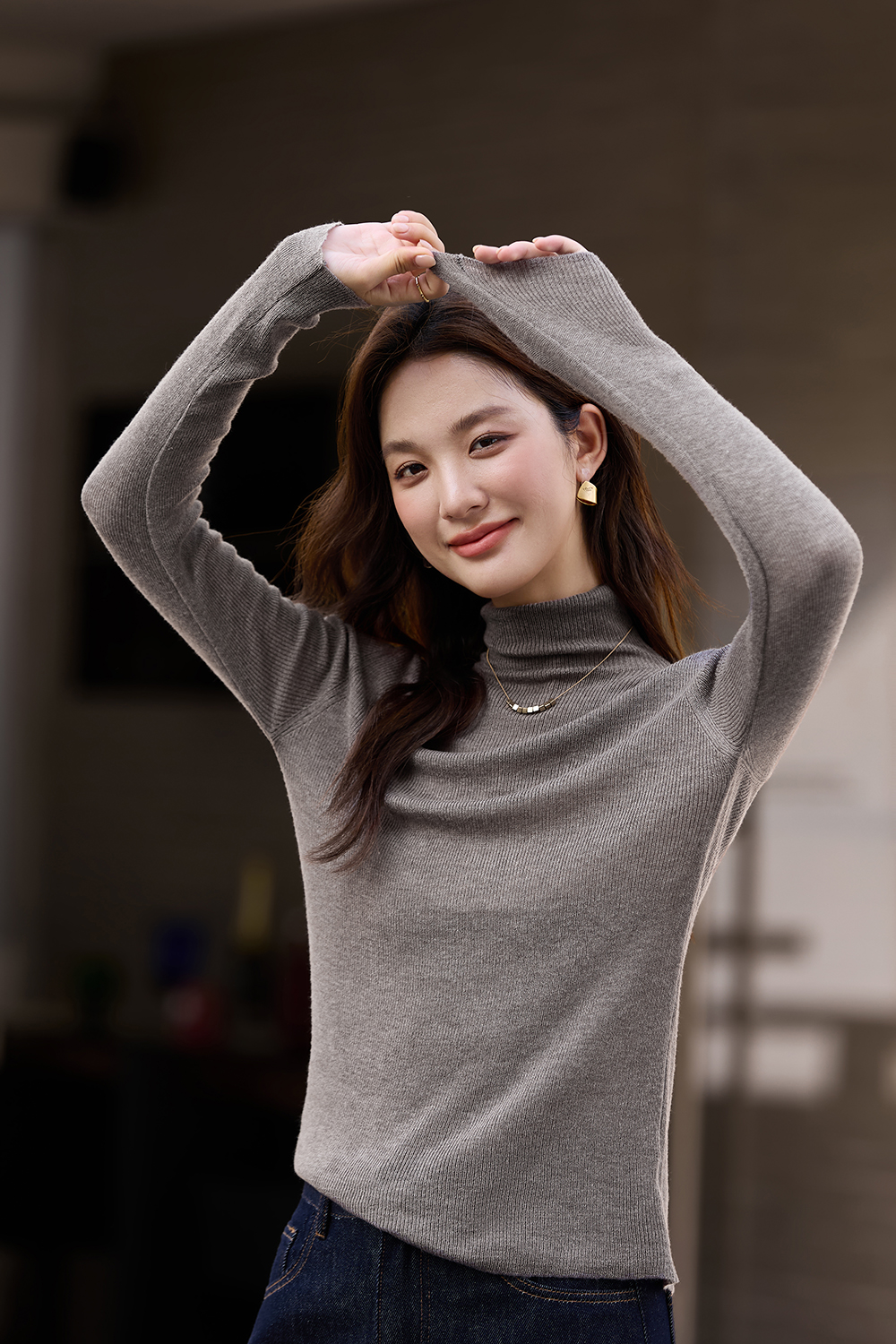 High - necked Thermal knitted sweater
