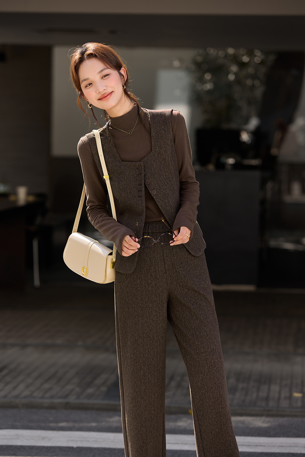 Workplace Style Three-piece Set