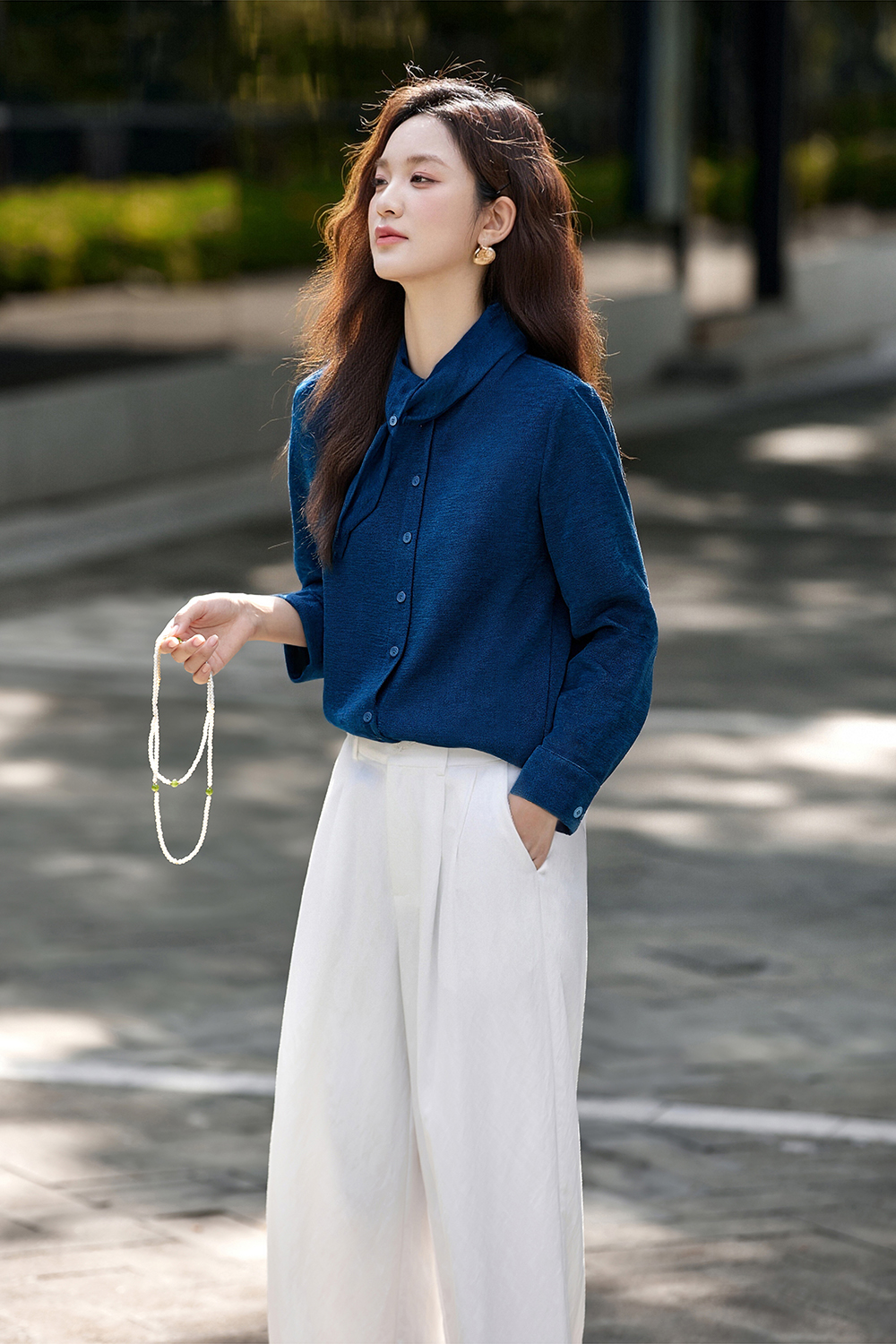 French scarf collar shirt