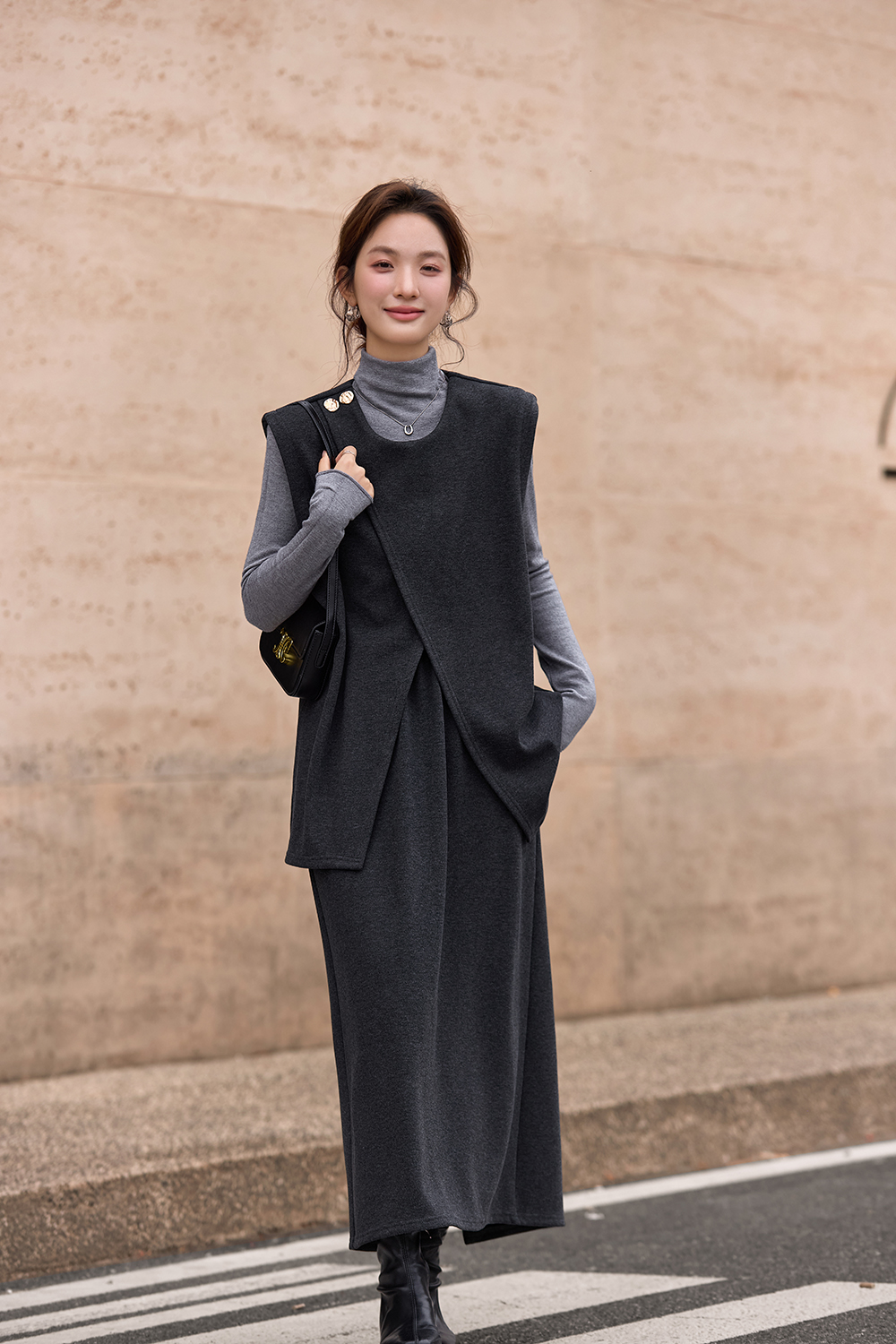 Grey waist-cinching elegant three-piece set