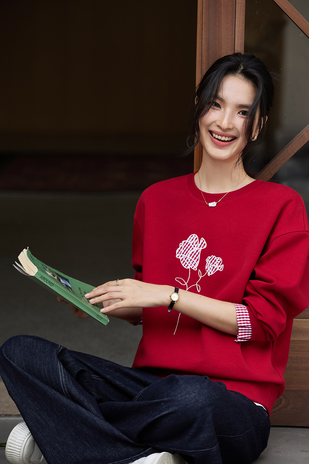 Elegant Round Neck Rose Embroidered Long Sleeve Sweatshirt-VIMLYSTORE