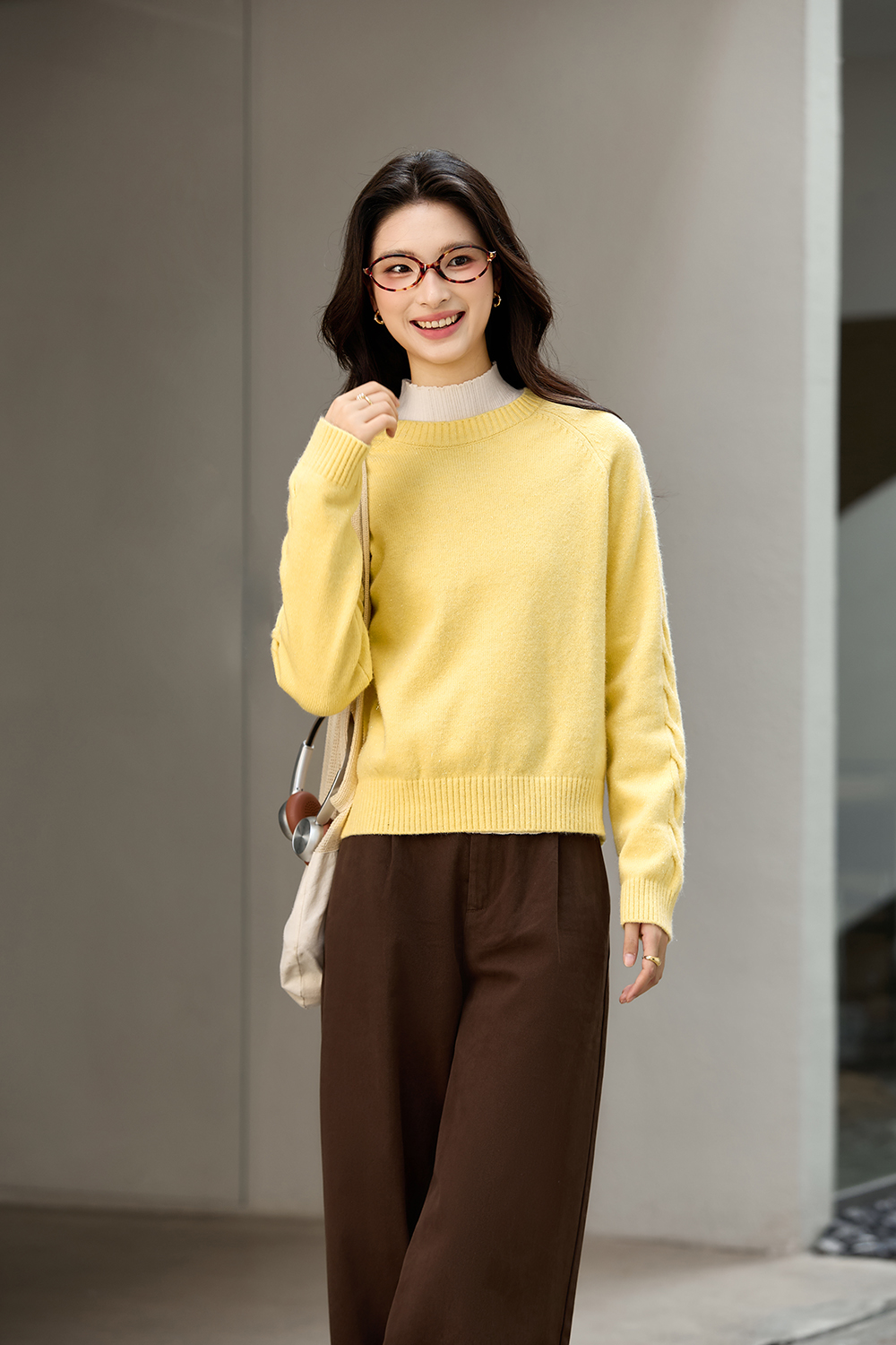 Cable Knit Crewneck Pullover Sweater-VIMLYSTORE
