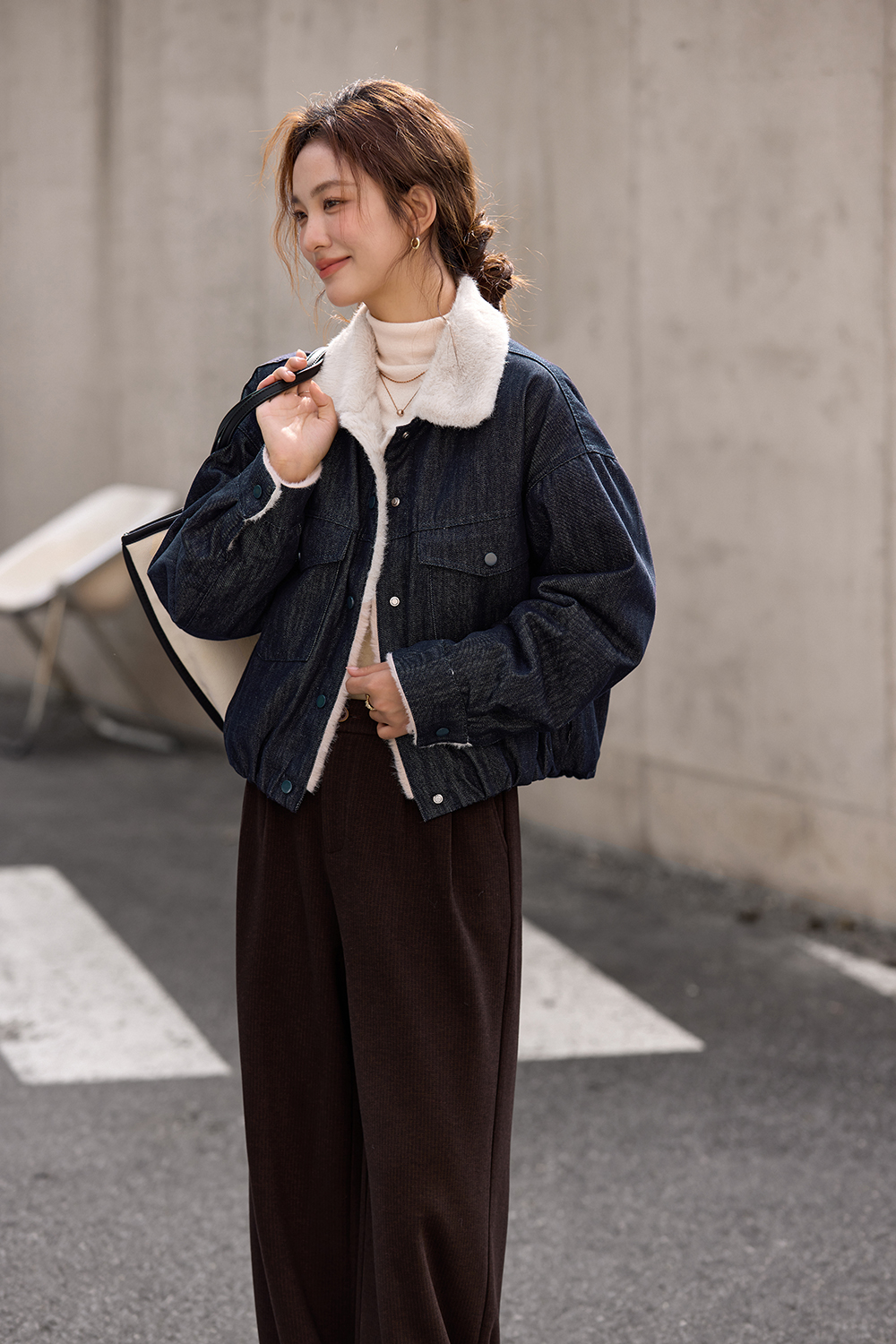 Lapel Brown Fleece-lined Denim Jacket