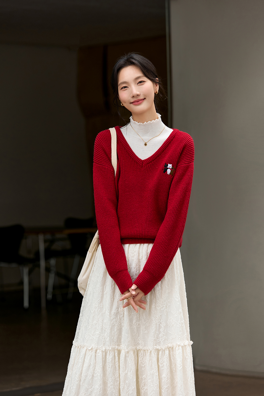 Oversized Wool-Blend Sweater with Animal Motif-VIMLYSTORE