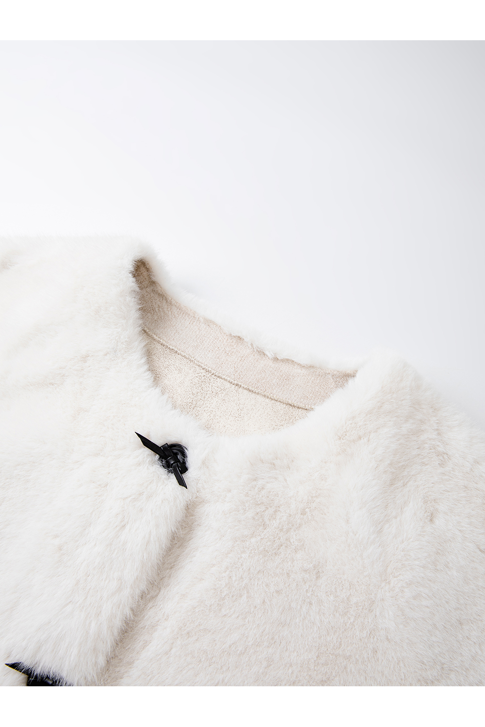 White lamb wool coat