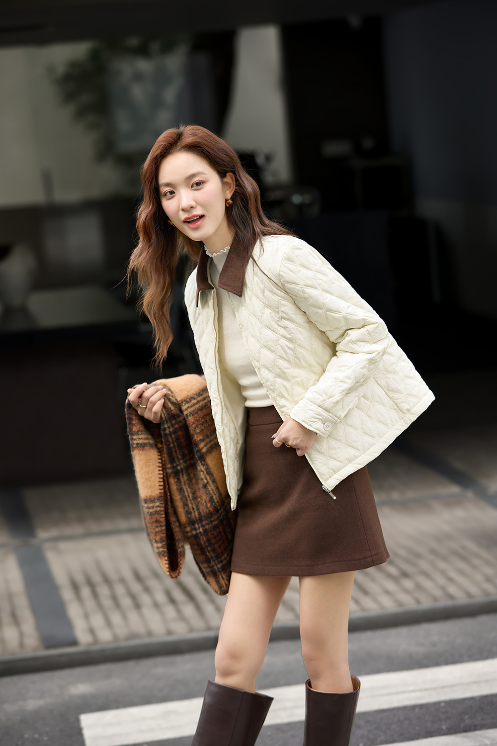Color-Block Lapel Argyle Puffer Jacket