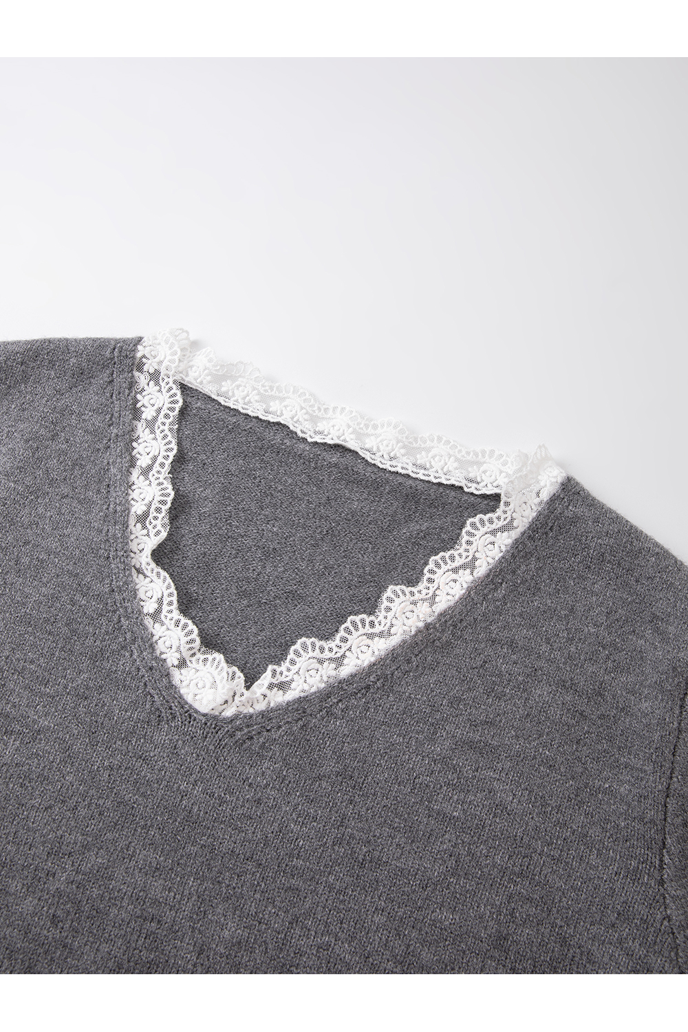 Lace-Trimmed V-Neck Knit Top-VIMLYSTORE