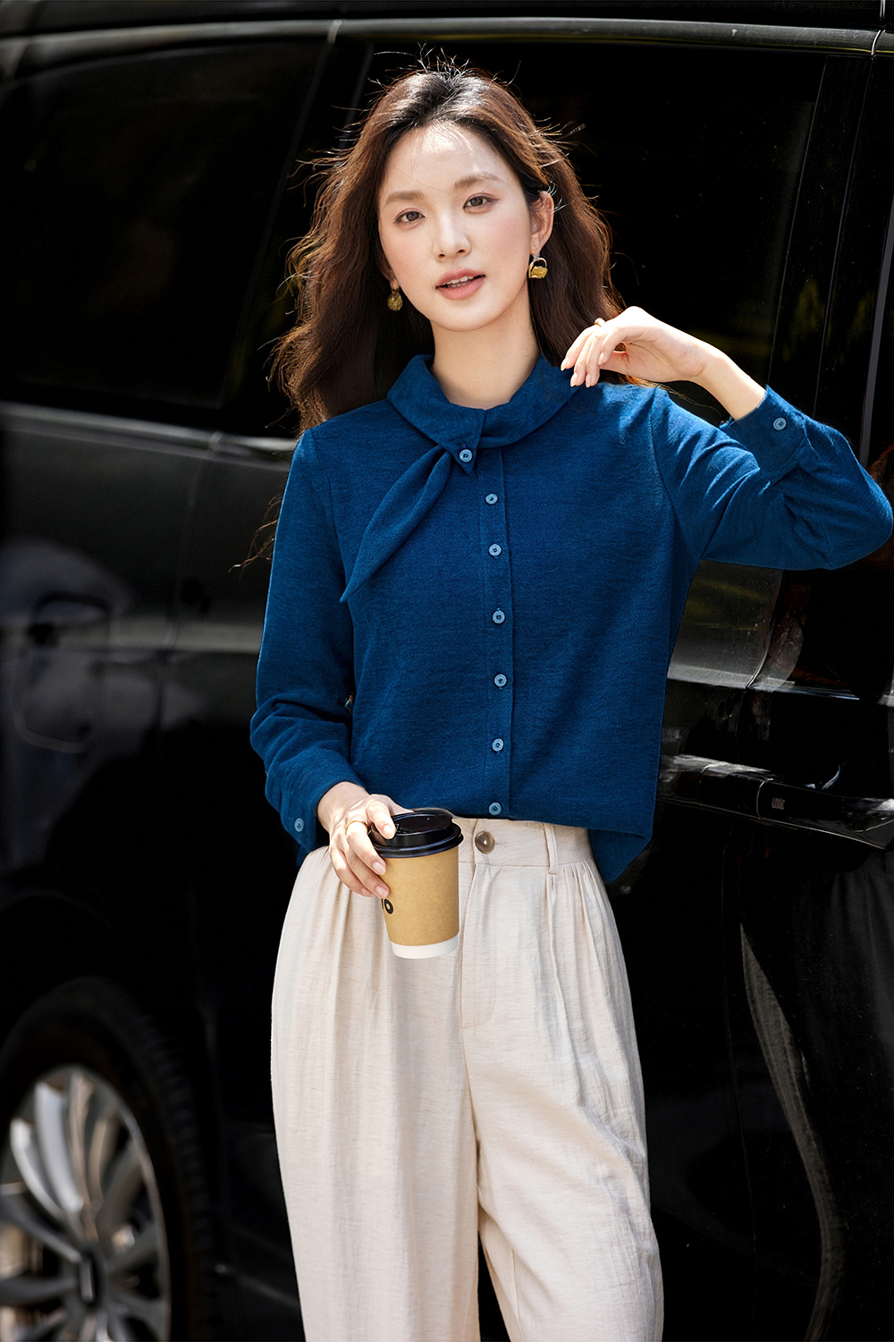 French scarf collar shirt