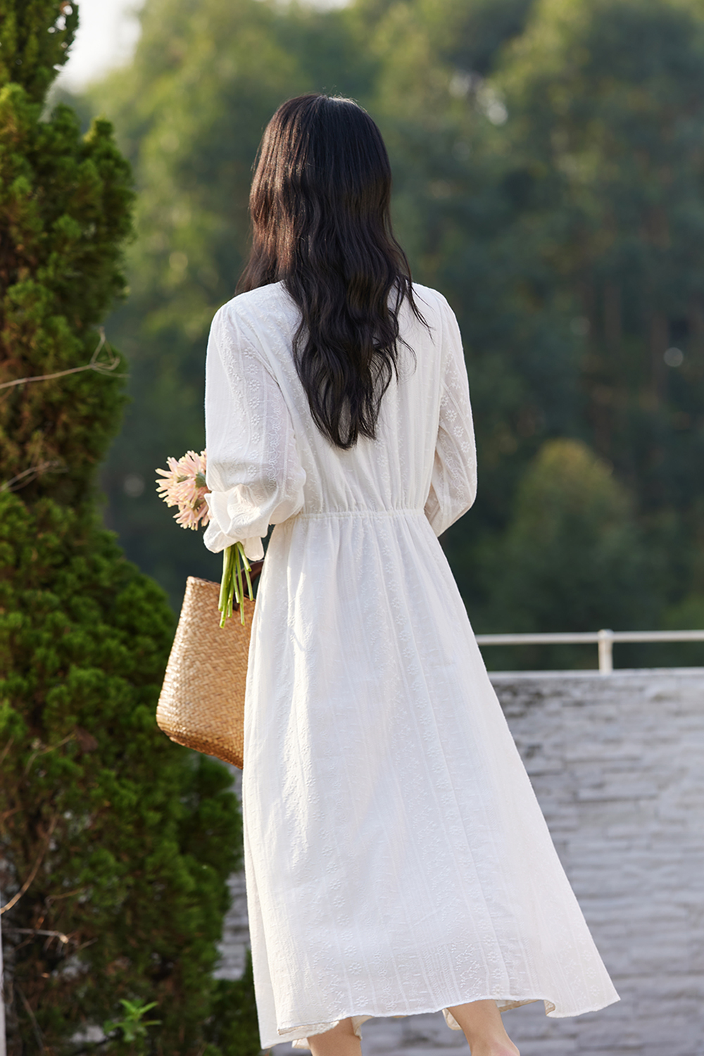 Luxe White Cotton V-Neck Dress with Lace Embroidery & Belted Waist-VIMLYSTORE